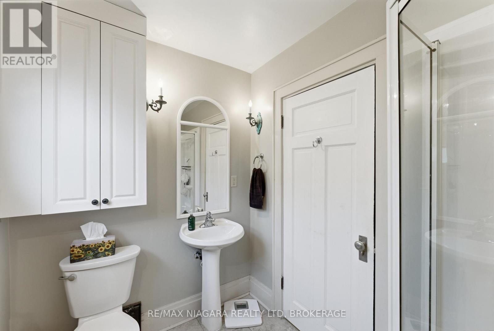 15 1/2 Wolseley Avenue, St. Catharines, Ontario  L2R 4T4 - Photo 15 - X13171884