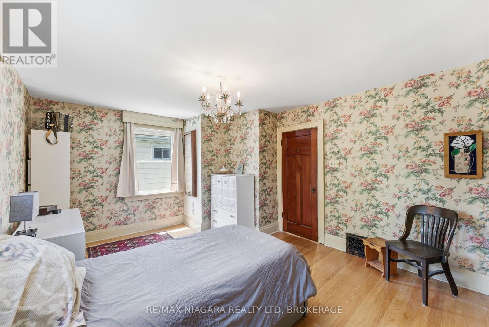 15 1/2 Wolseley Avenue, St. Catharines, Ontario  L2R 4T4 - Photo 18 - X13171884