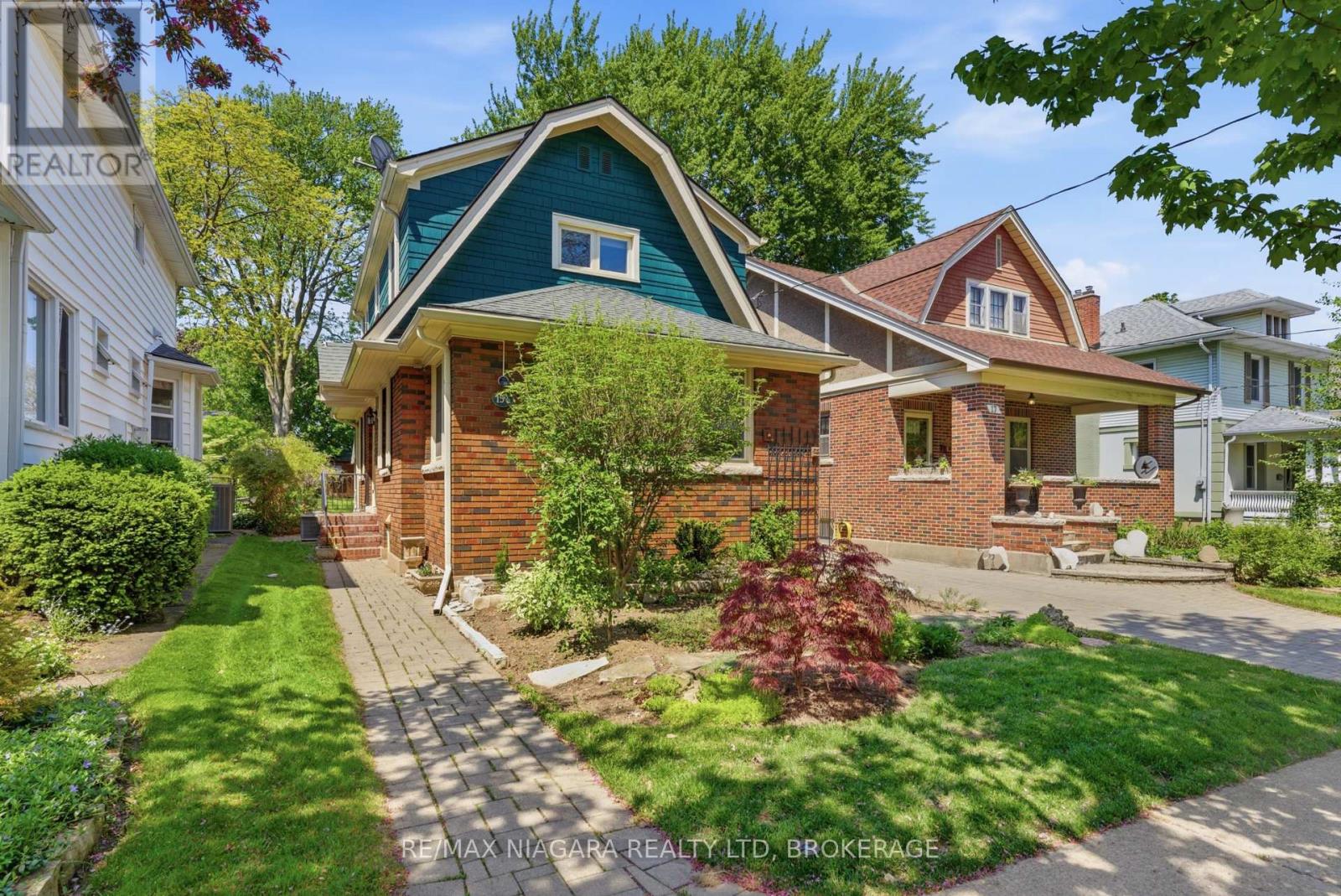 15 1/2 Wolseley Avenue, St. Catharines, Ontario  L2R 4T4 - Photo 3 - X13171884