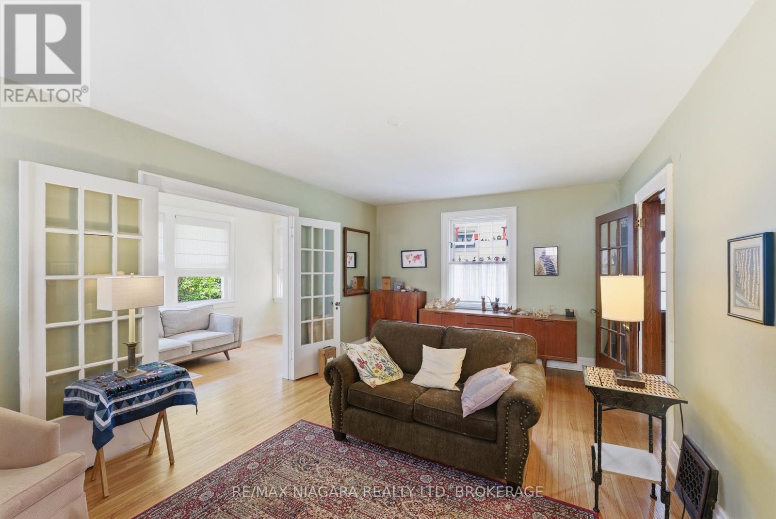 15 1/2 Wolseley Avenue, St. Catharines, Ontario  L2R 4T4 - Photo 7 - X13171884