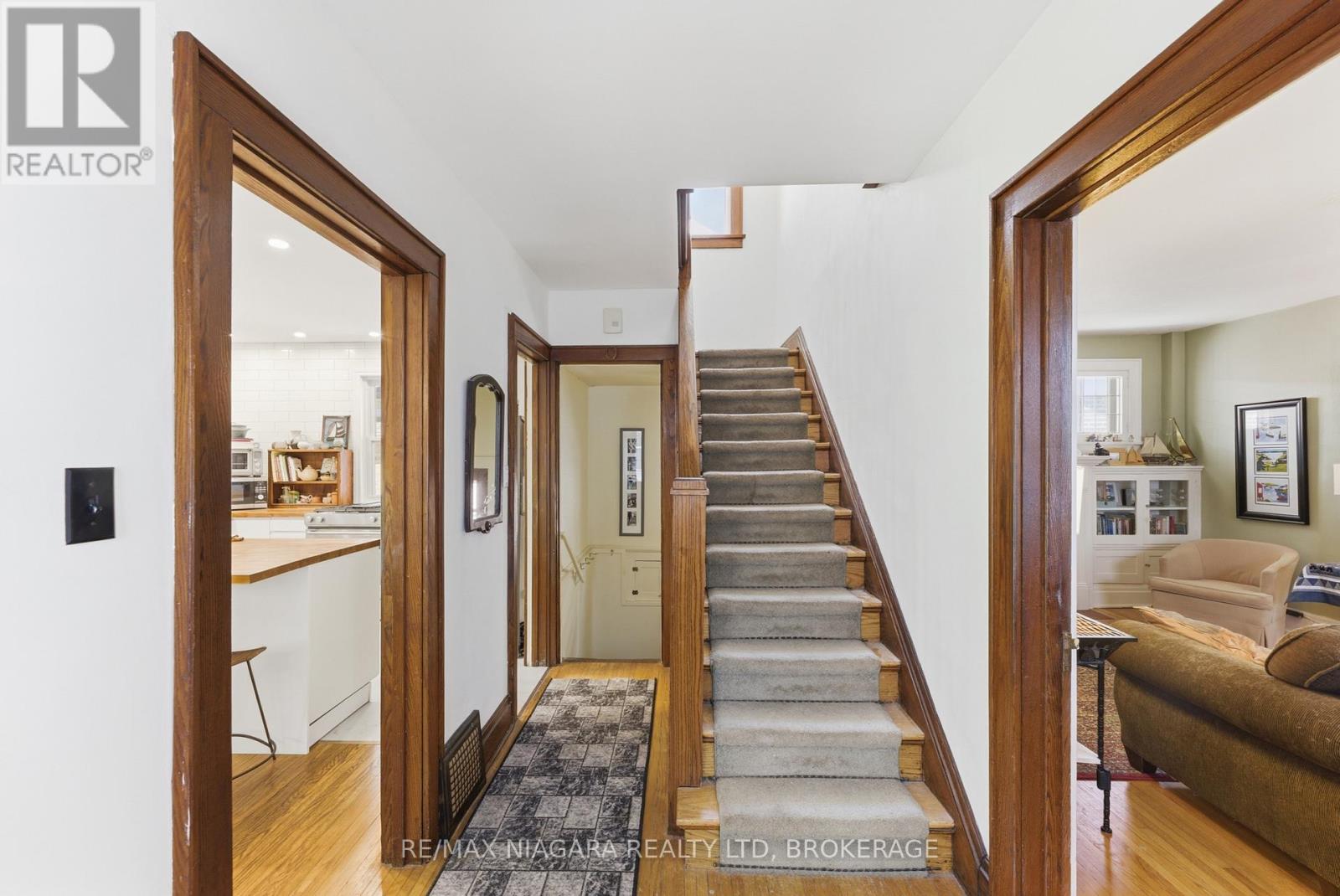 15 1/2 Wolseley Avenue, St. Catharines, Ontario  L2R 4T4 - Photo 8 - X13171884