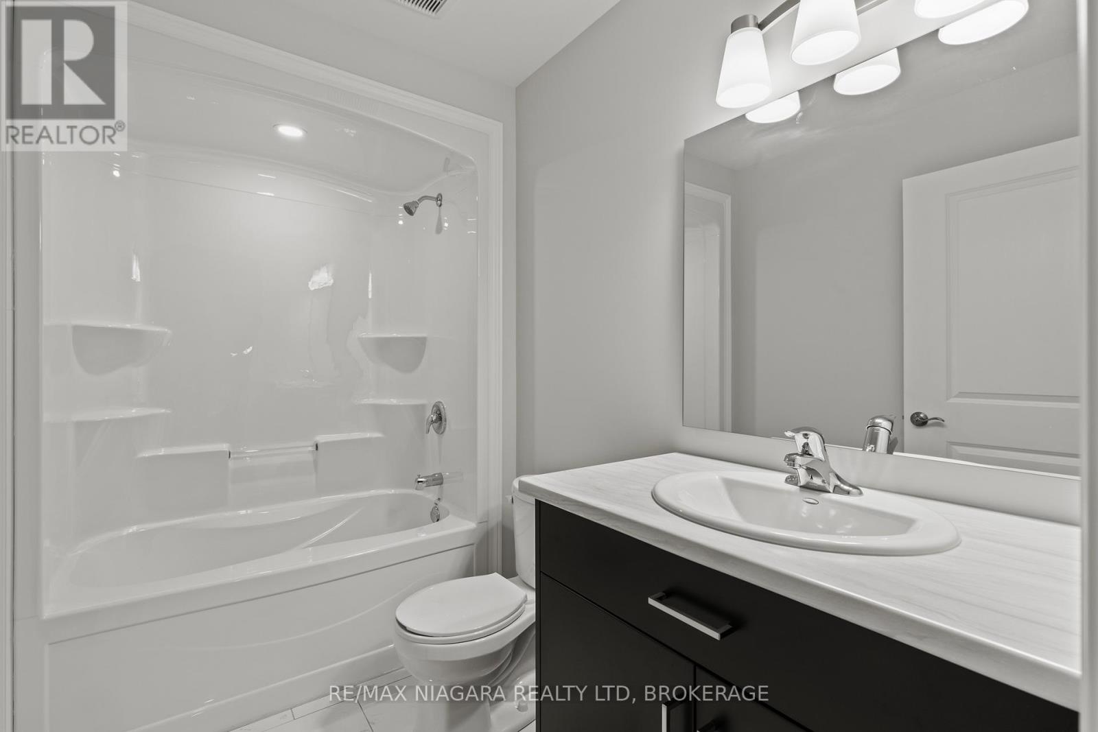 150 Hodgkins Avenue, Thorold, Ontario  L2V 1M1 - Photo 18 - X13172152