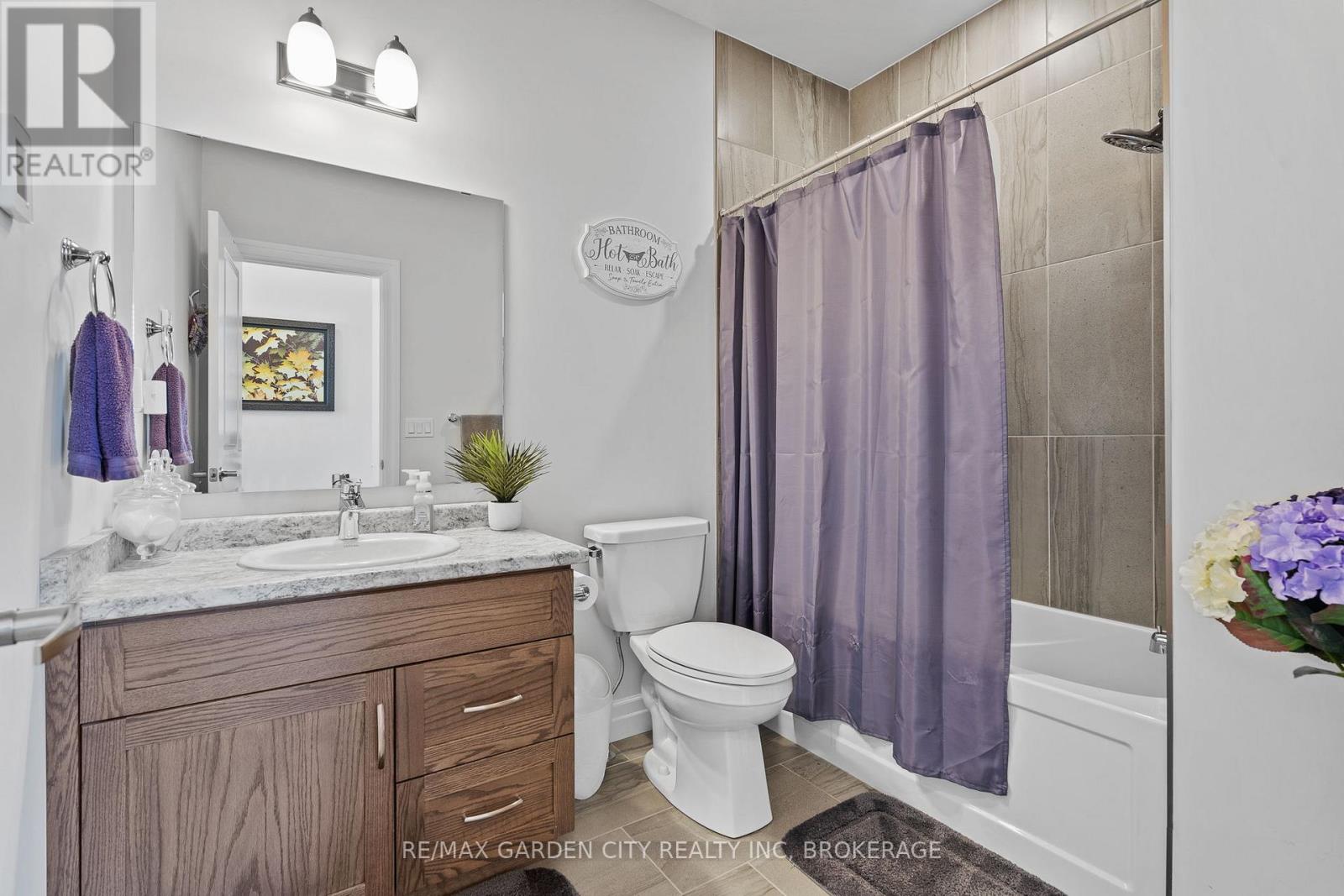 54 Borden Trail, Welland, Ontario  L3B 5X1 - Photo 19 - X13172972