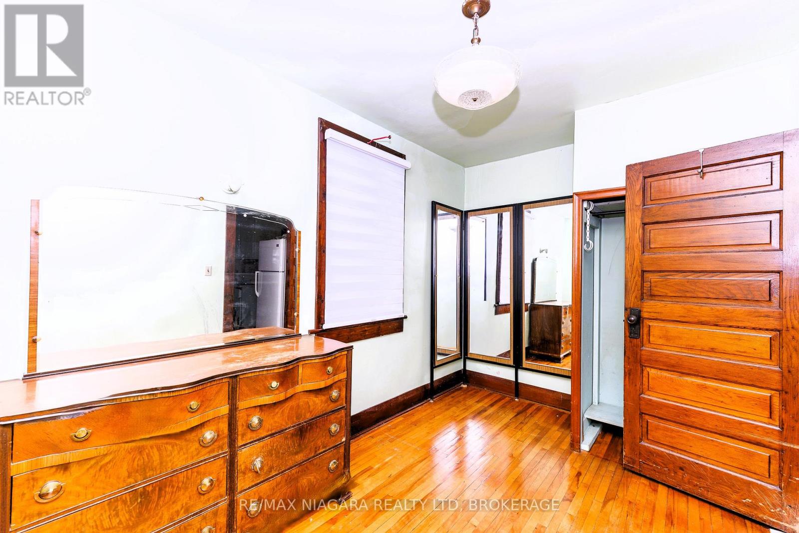 208 Hellems Avenue, Welland, Ontario  L3B 3B7 - Photo 11 - X13174042