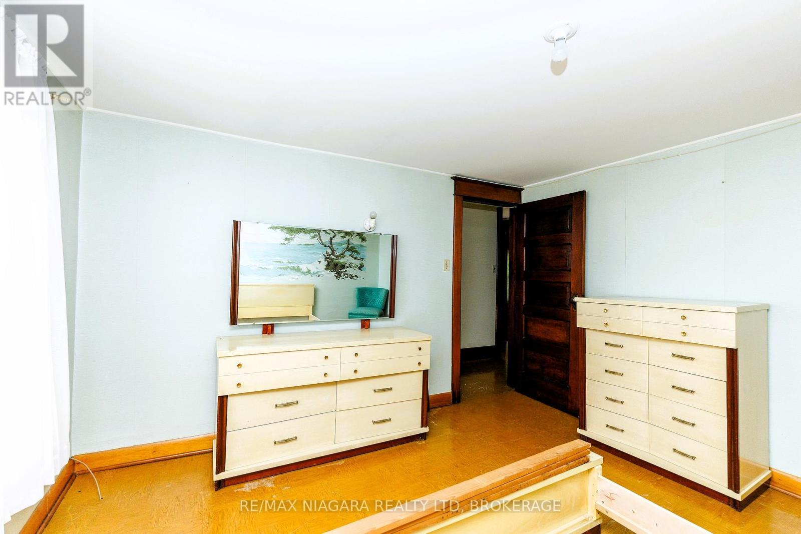 208 Hellems Avenue, Welland, Ontario  L3B 3B7 - Photo 13 - X13174042