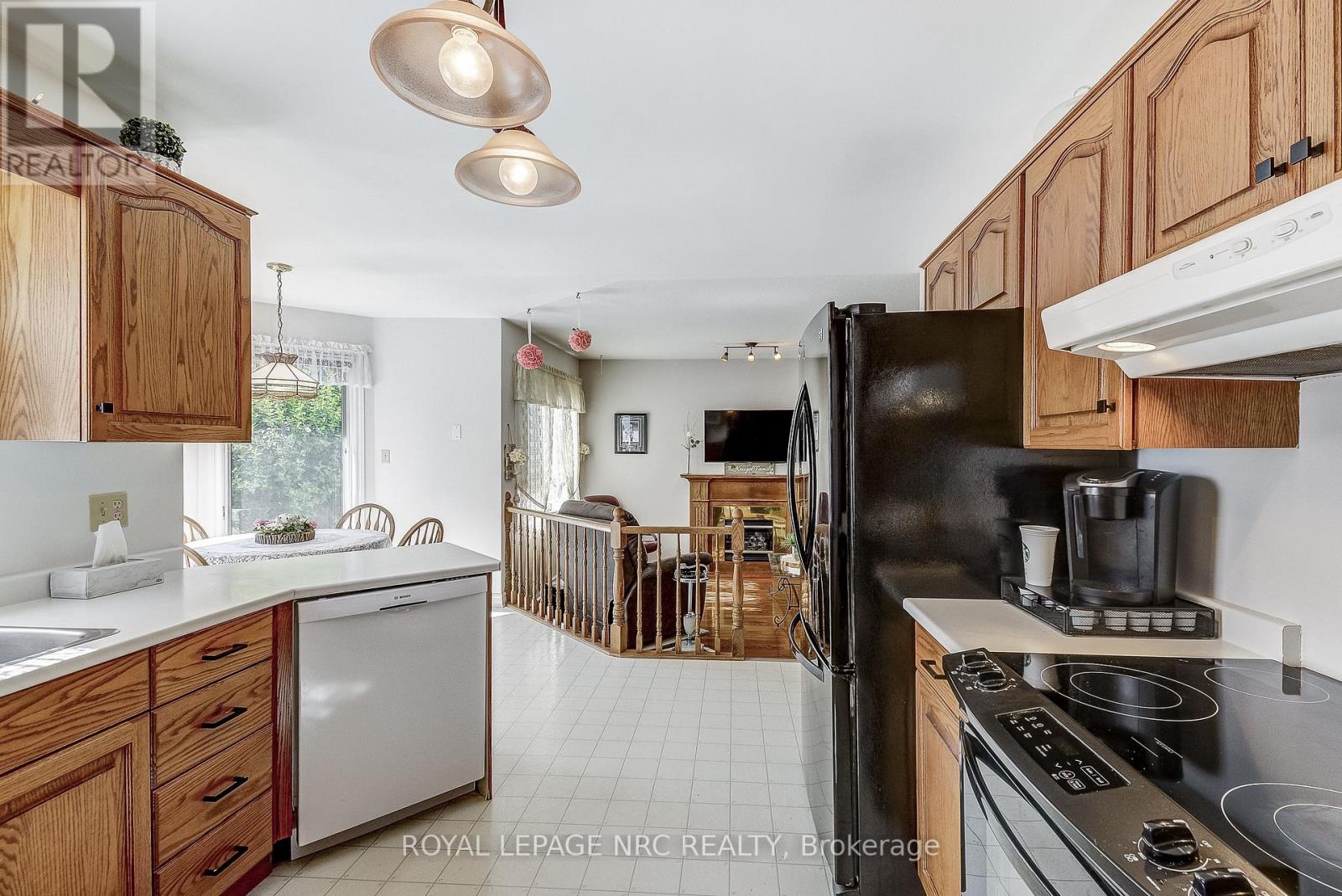 8 Hearth Court, Niagara-On-The-Lake, Ontario  L0S 1J0 - Photo 10 - X13174112