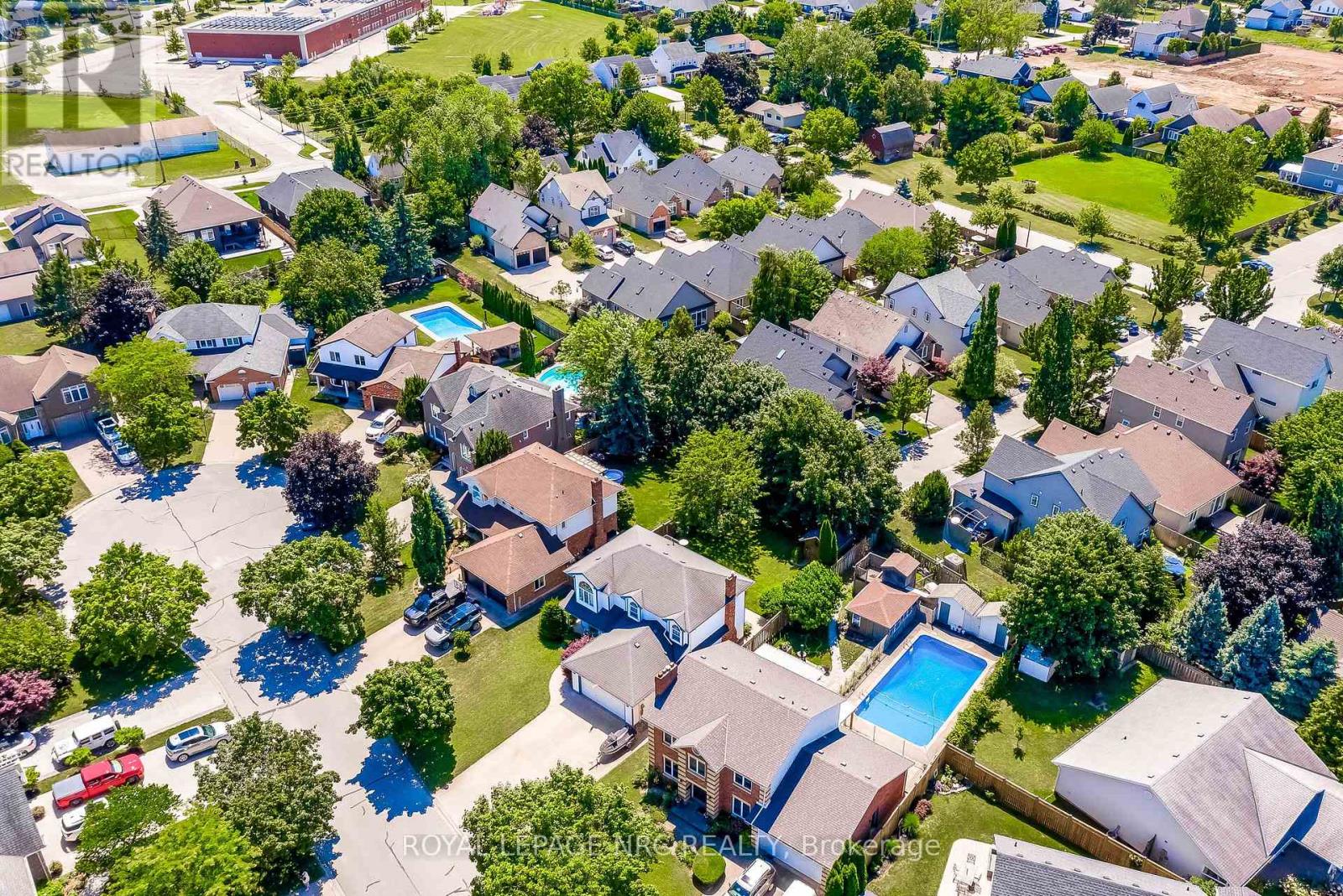 8 Hearth Court, Niagara-On-The-Lake, Ontario  L0S 1J0 - Photo 44 - X13174112