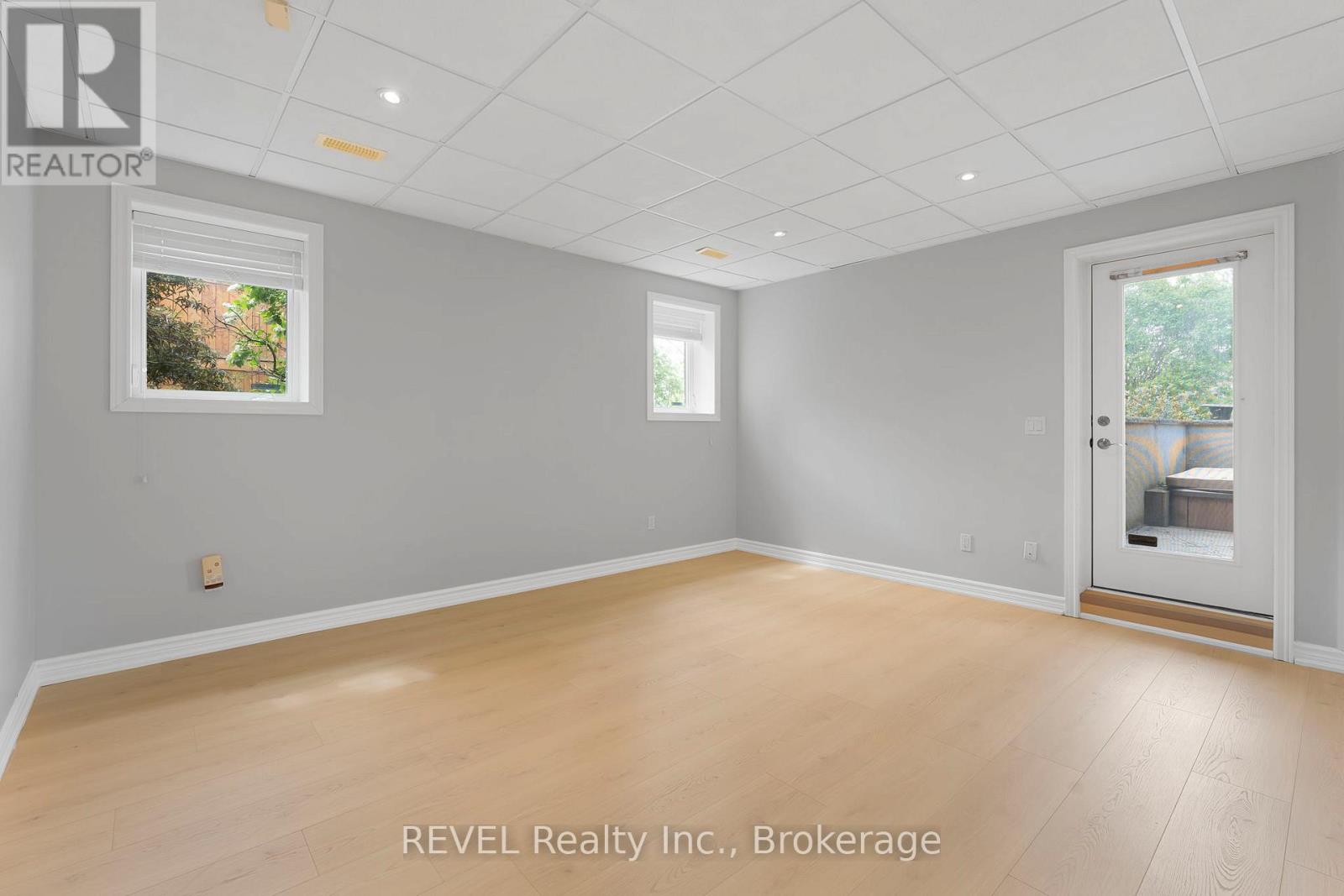 661 Clarence Street, Port Colborne, Ontario  L3K 6B8 - Photo 37 - X13174638