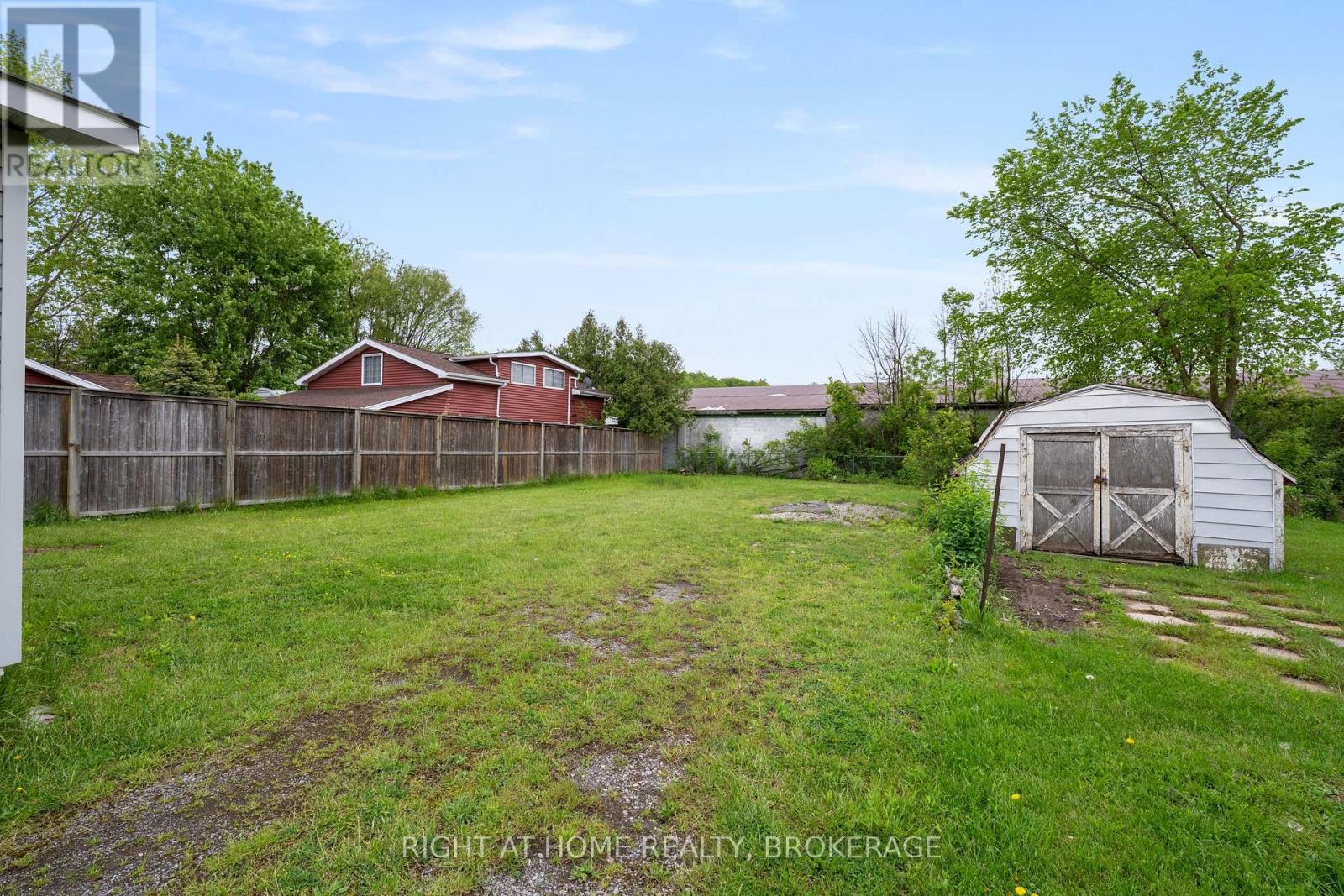 133 Quaker Road, Welland, Ontario  L3C 3G3 - Photo 14 - X13175282