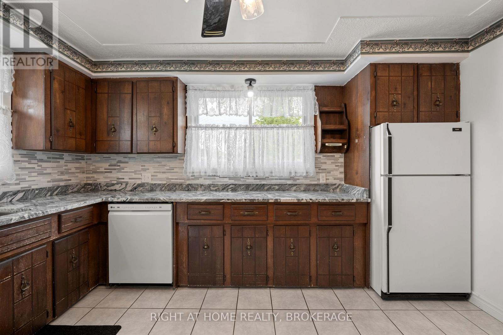 133 Quaker Road, Welland, Ontario  L3C 3G3 - Photo 28 - X13175282