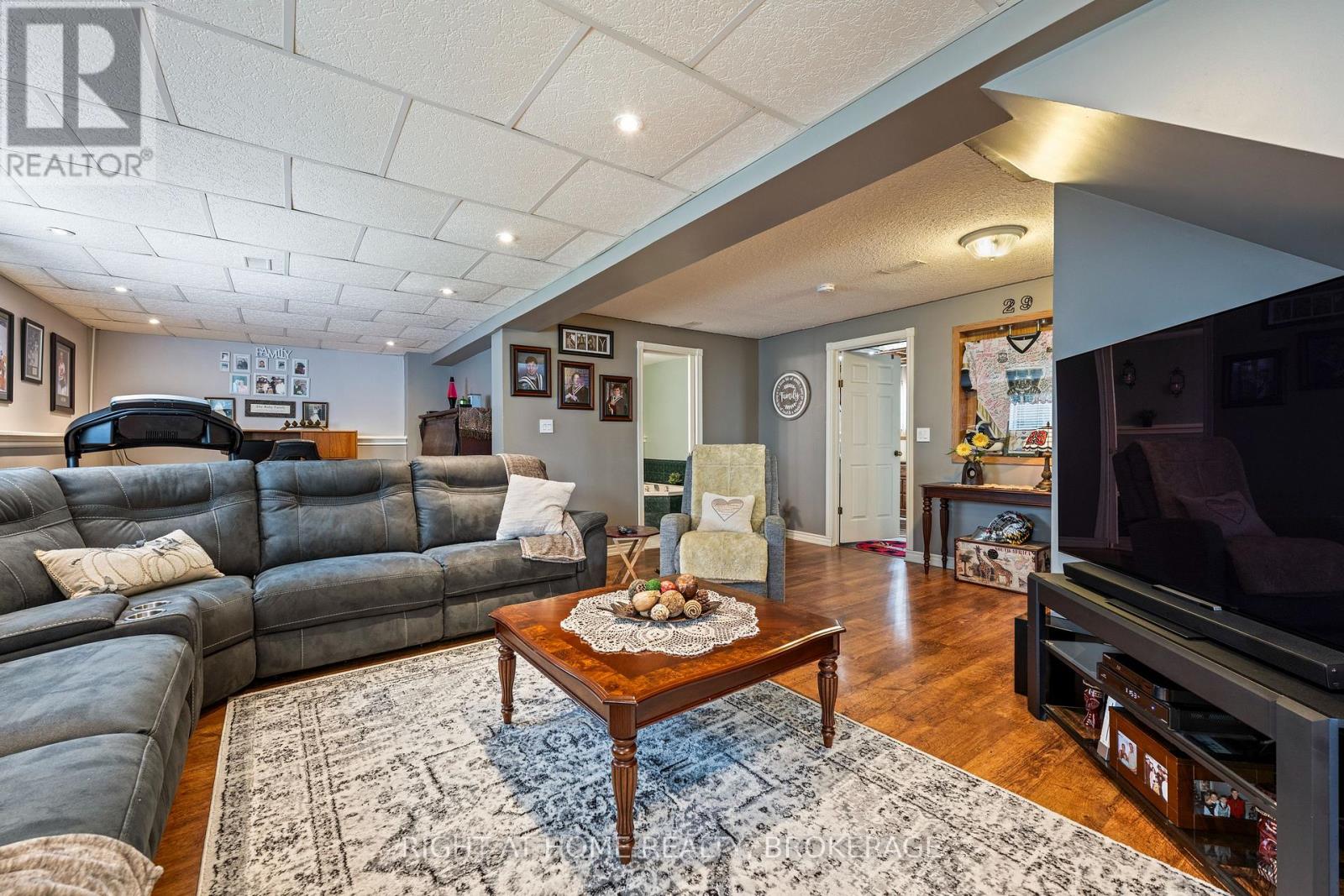 139 Quaker Road, Welland, Ontario  L3C 3G3 - Photo 39 - X13176454