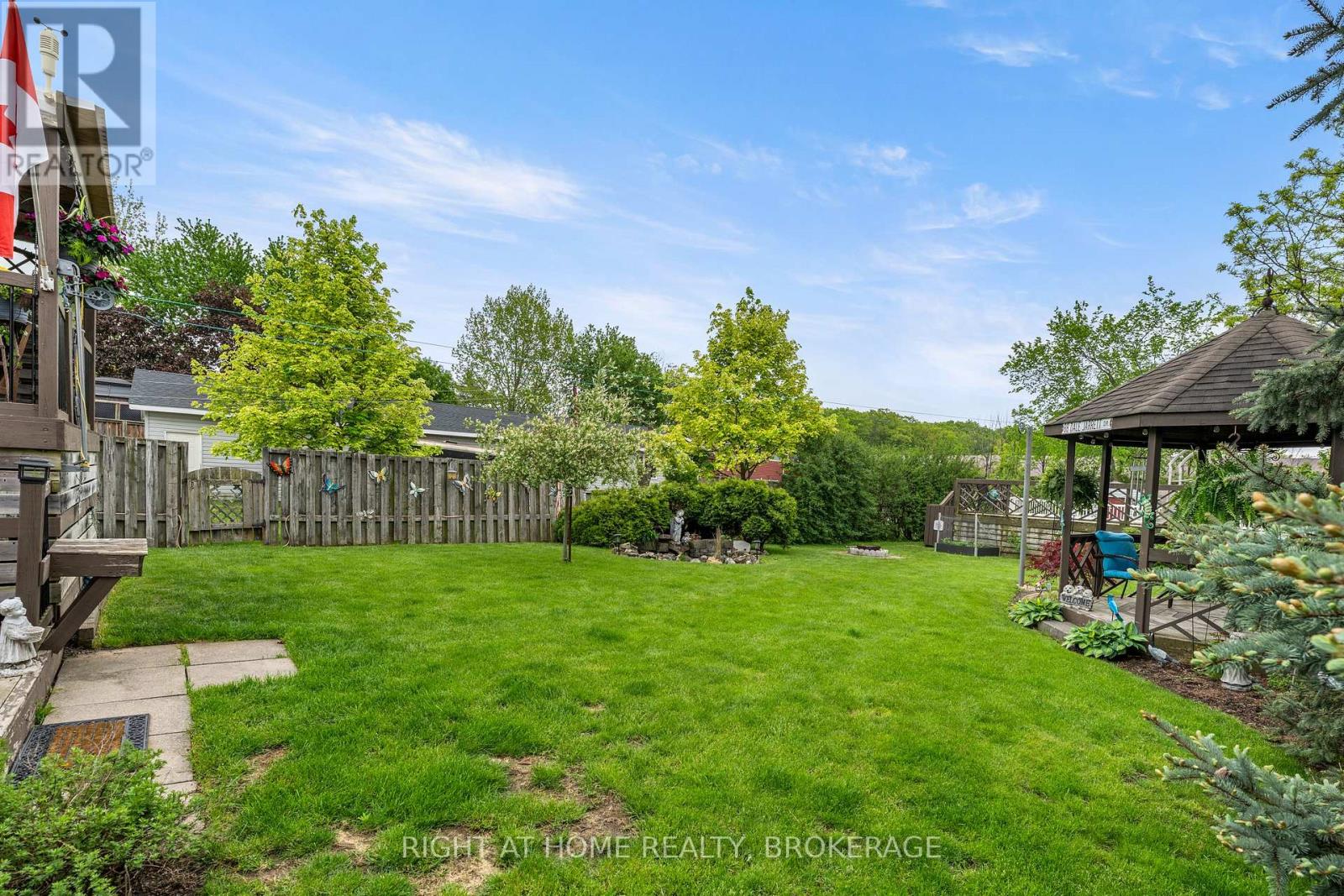 139 Quaker Road, Welland, Ontario  L3C 3G3 - Photo 9 - X13176454