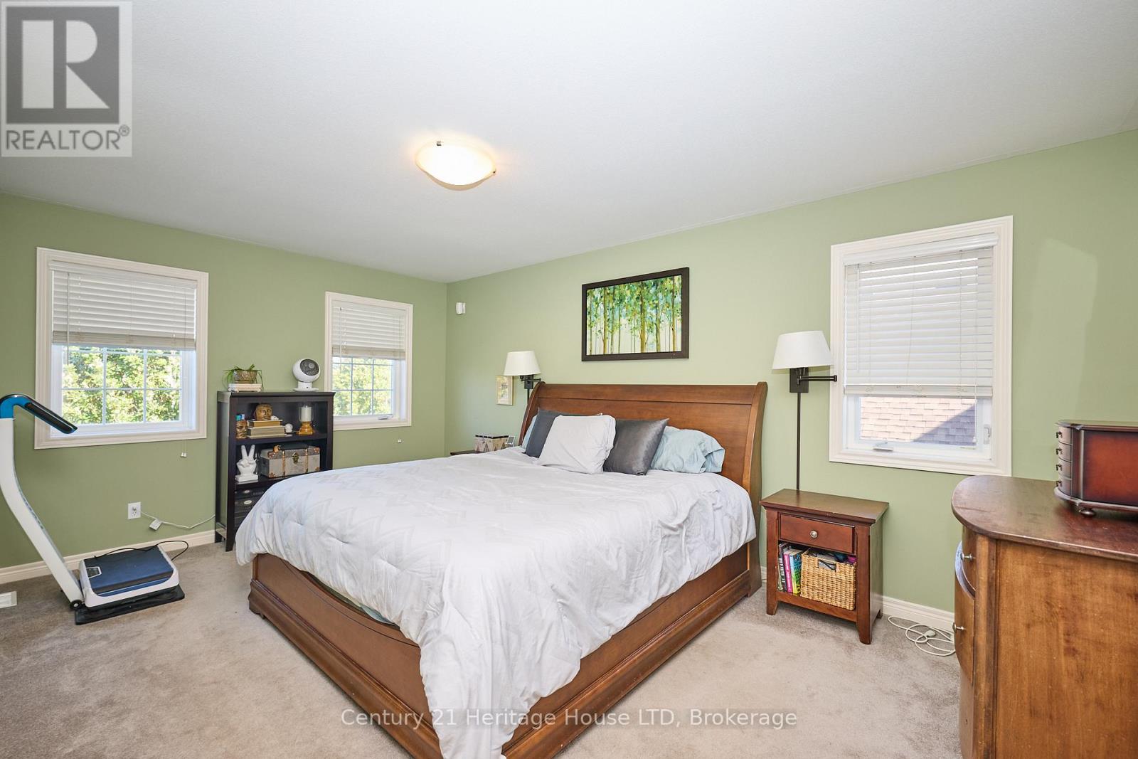 4 Arlene Street, St. Catharines, Ontario  L2S 4C9 - Photo 17 - X13177142