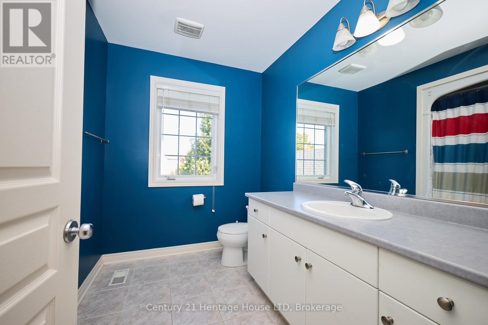 4 Arlene Street, St. Catharines, Ontario  L2S 4C9 - Photo 25 - X13177142