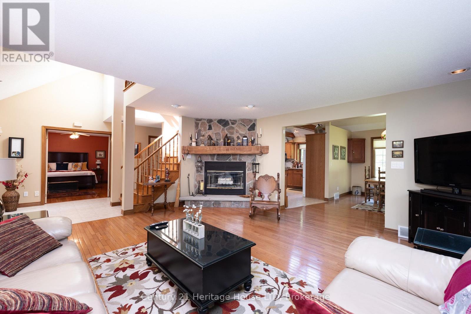 2468 Sunset Drive, Fort Erie, Ontario  L2A 5M4 - Photo 12 - X13177144