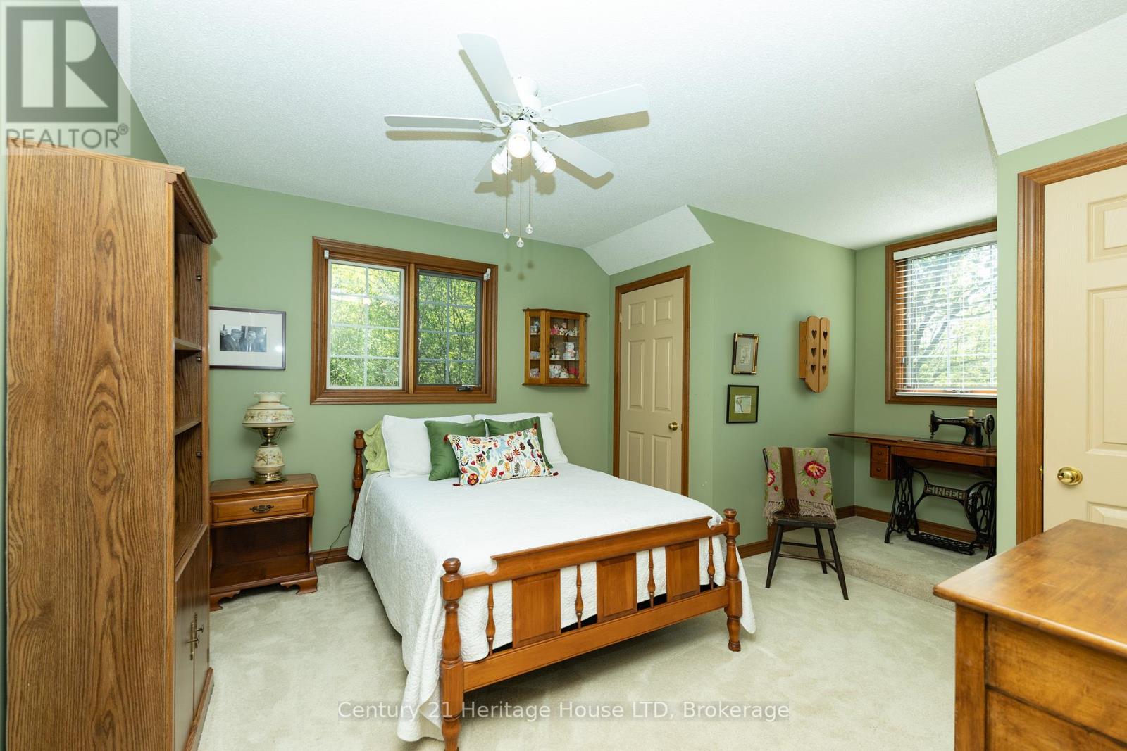 2468 Sunset Drive, Fort Erie, Ontario  L2A 5M4 - Photo 30 - X13177144