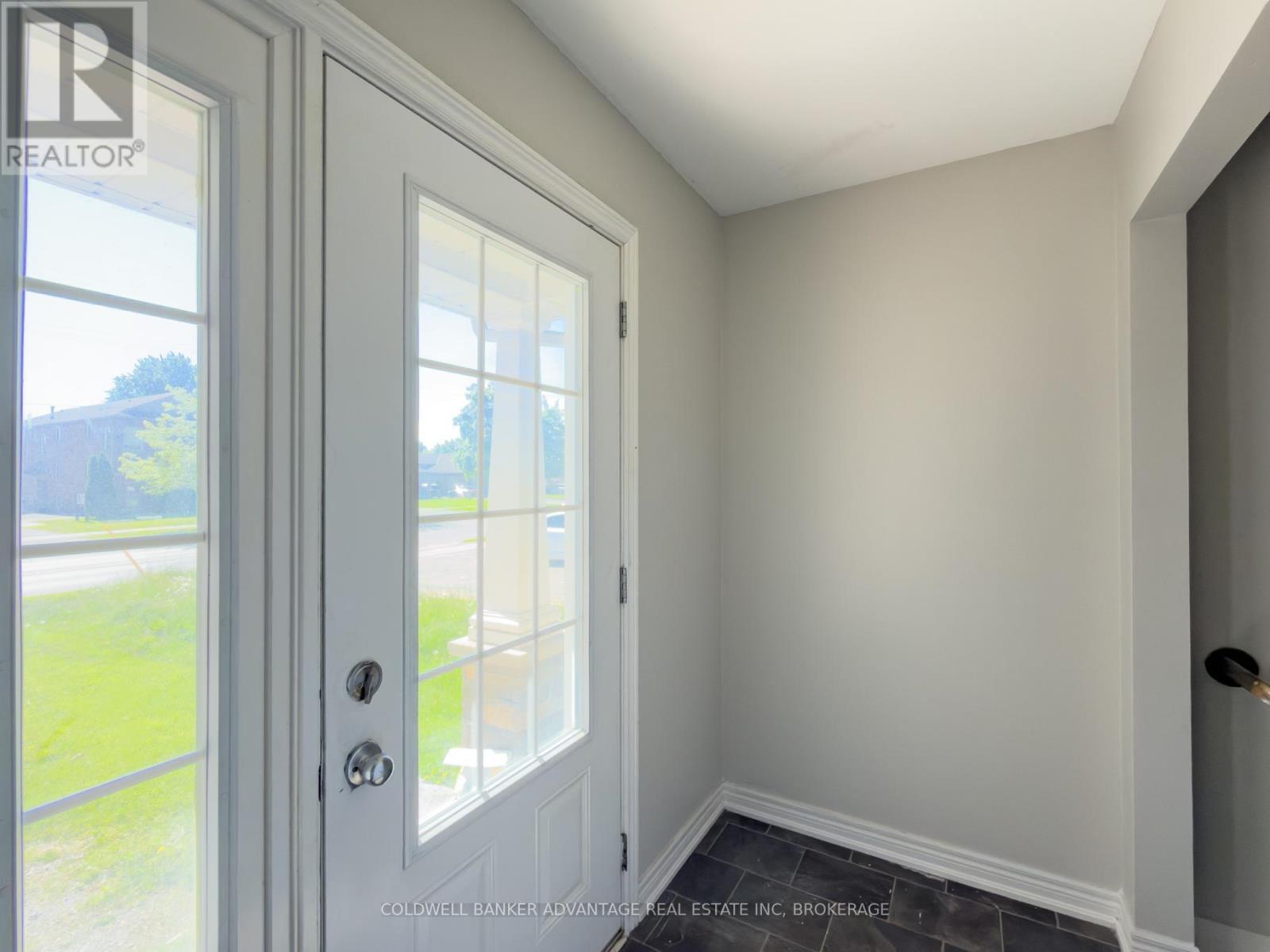 597 First Avenue, Welland, Ontario  L3C 1Z2 - Photo 7 - X13178222