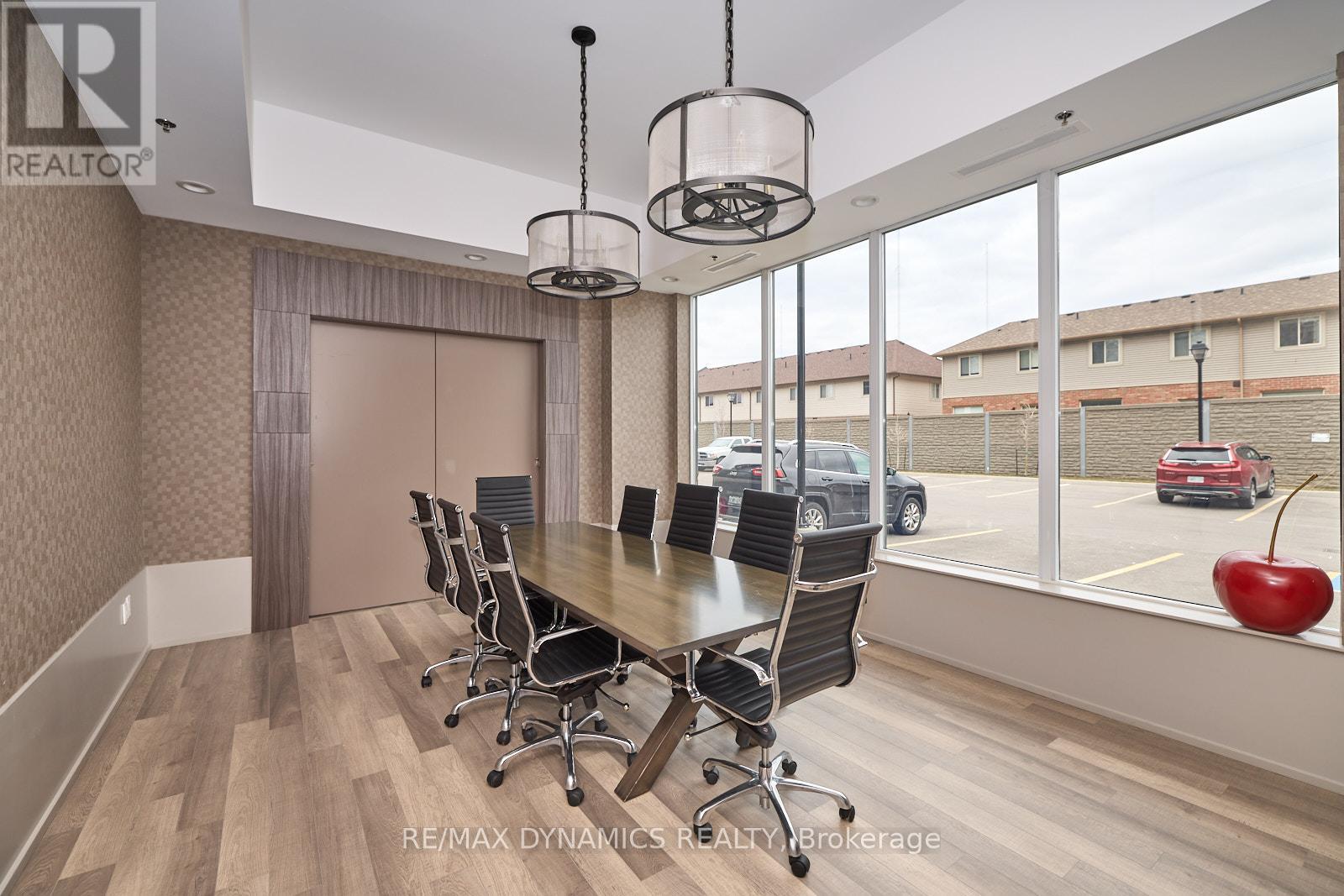 407 - 550 North Service Road, Grimsby, Ontario  L3M 0H9 - Photo 6 - X13187286