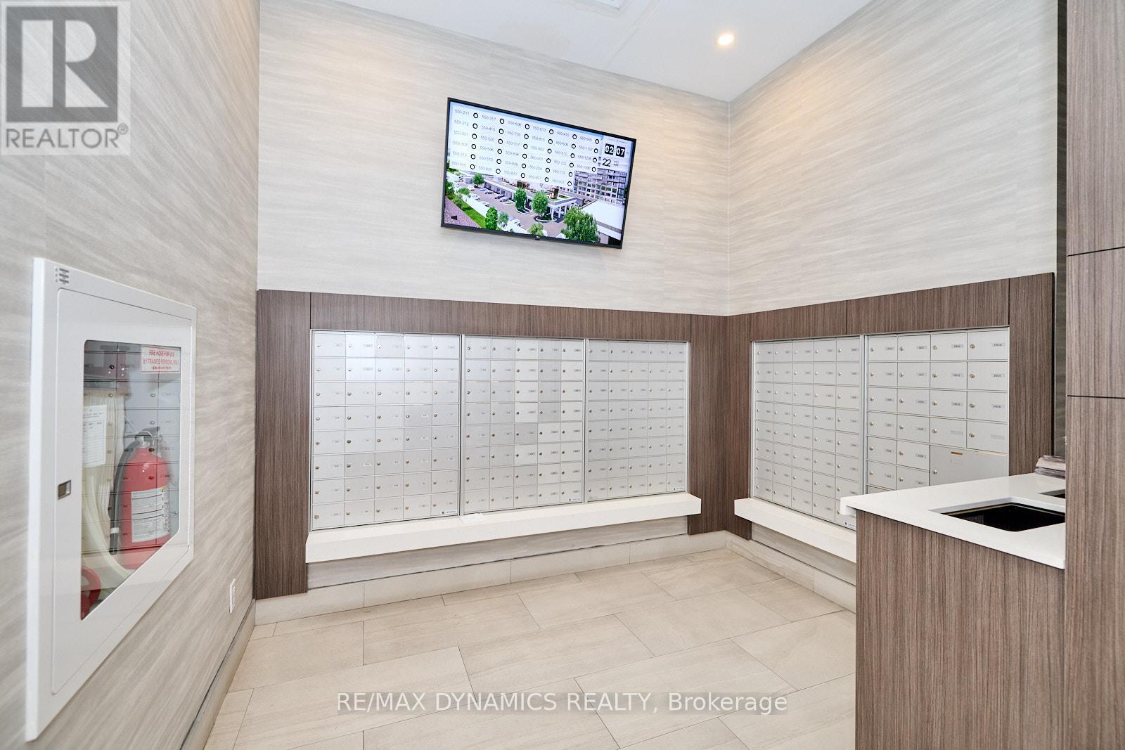407 - 550 North Service Road, Grimsby, Ontario  L3M 0H9 - Photo 8 - X13187286