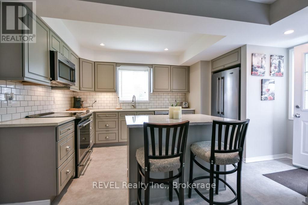 179 Luckport Crescent, Midland, Ontario  L4R 4Y1 - Photo 6 - S13190410