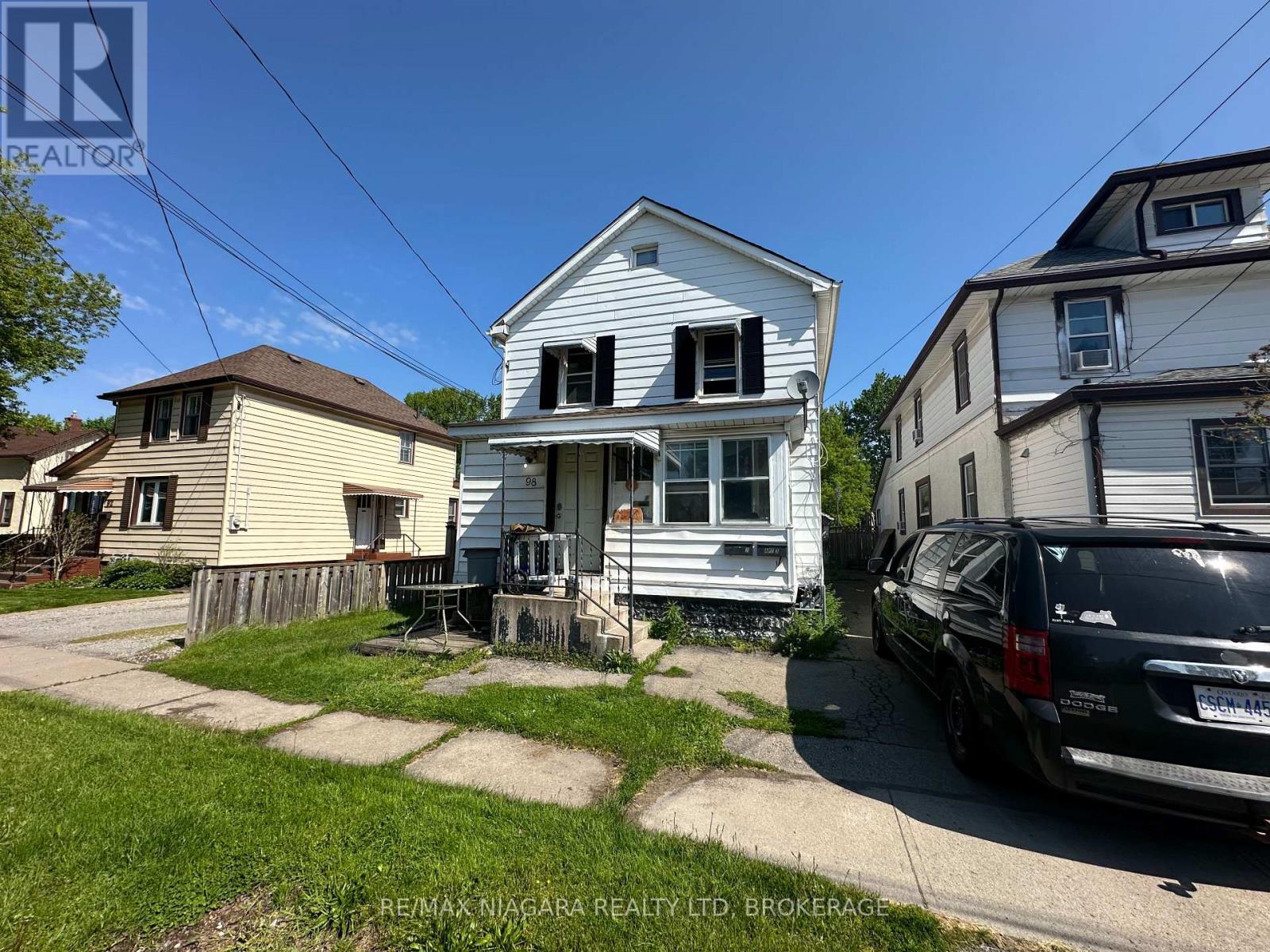 98 ST ARNAUD STREET, Port Colborne, Ontario