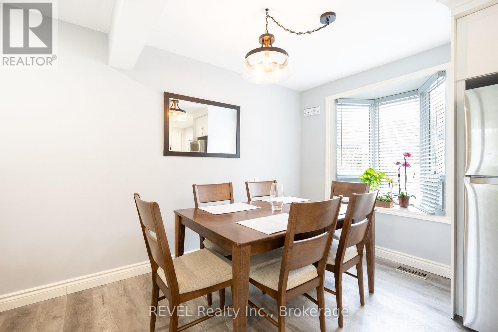 4480 Queensway Gardens, Niagara Falls, Ontario  L2E 6P7 - Photo 10 - X13206370