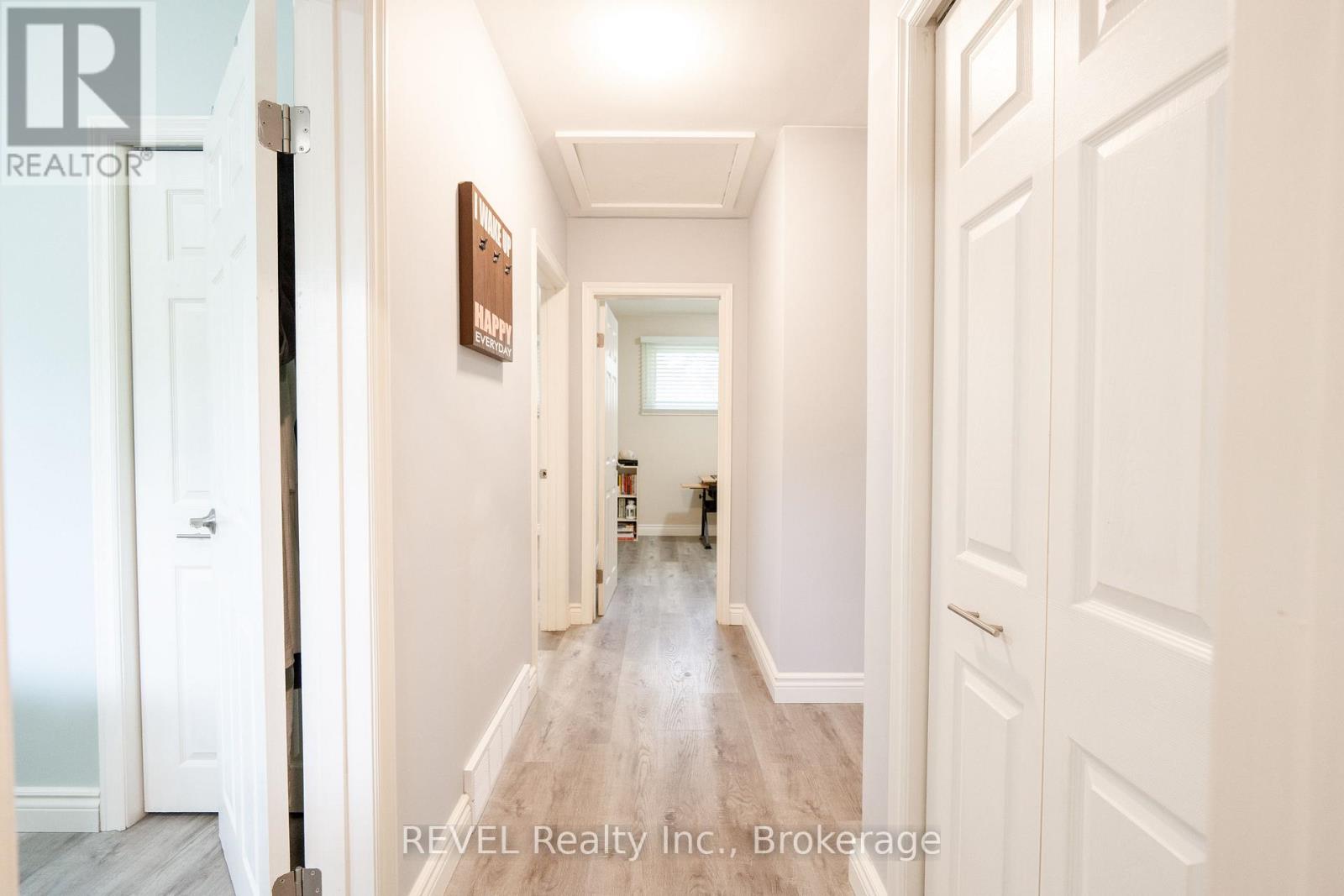 4480 Queensway Gardens, Niagara Falls, Ontario  L2E 6P7 - Photo 12 - X13206370