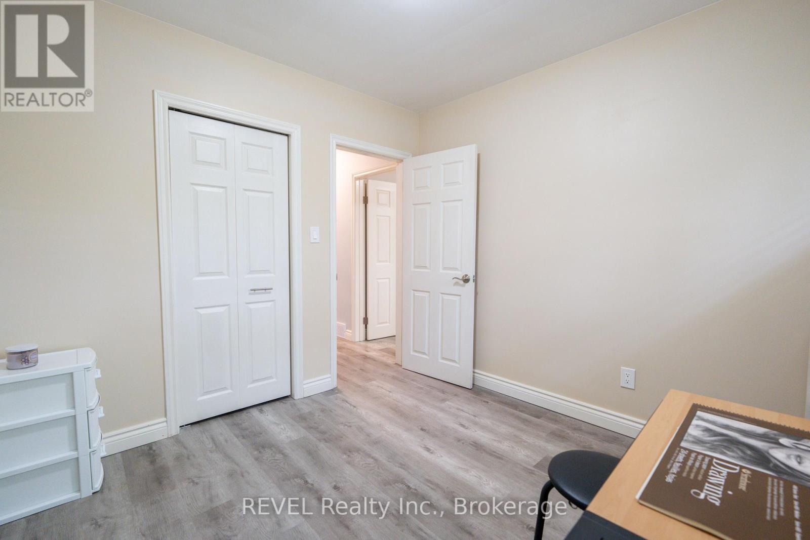 4480 Queensway Gardens, Niagara Falls, Ontario  L2E 6P7 - Photo 17 - X13206370