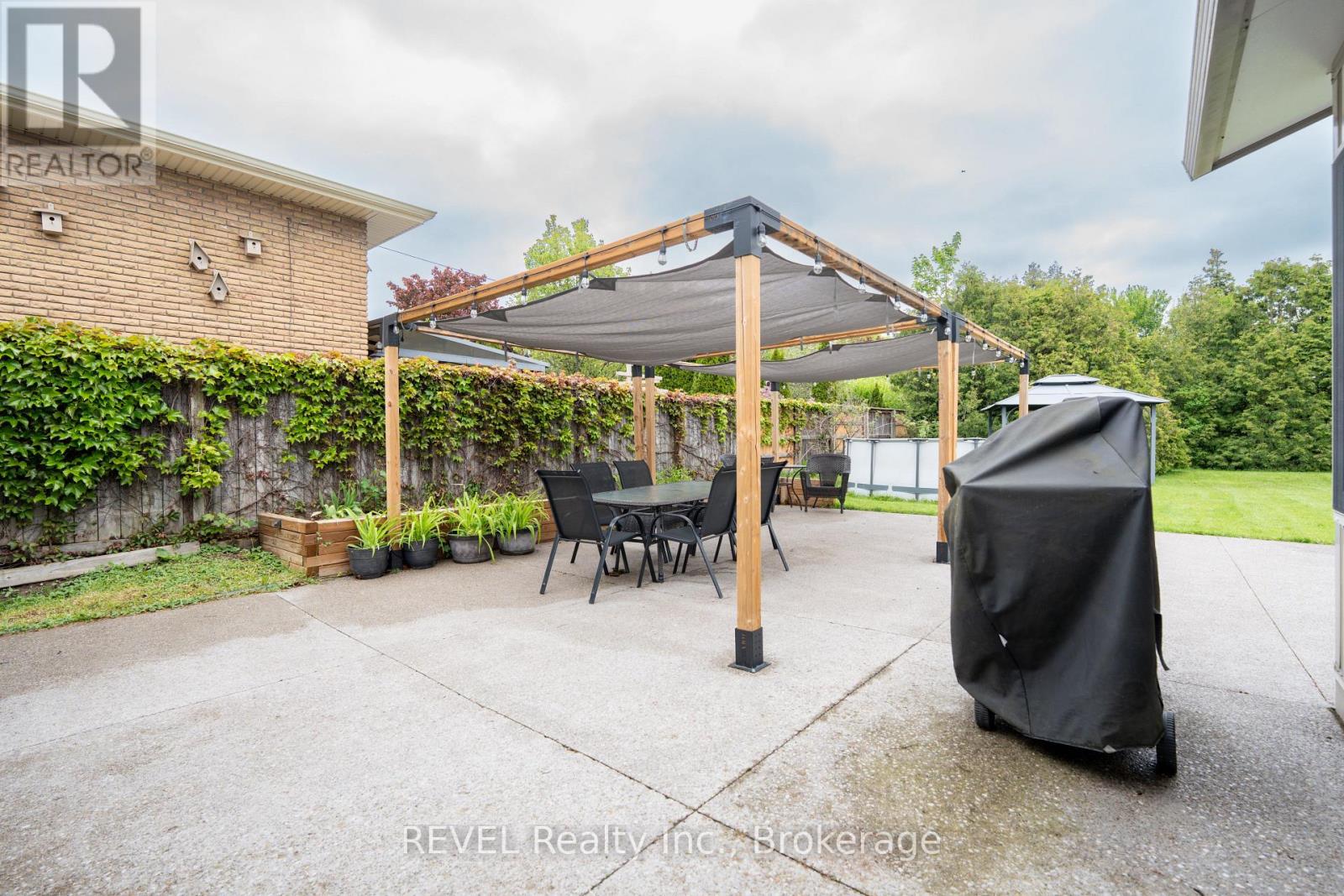 4480 Queensway Gardens, Niagara Falls, Ontario  L2E 6P7 - Photo 31 - X13206370