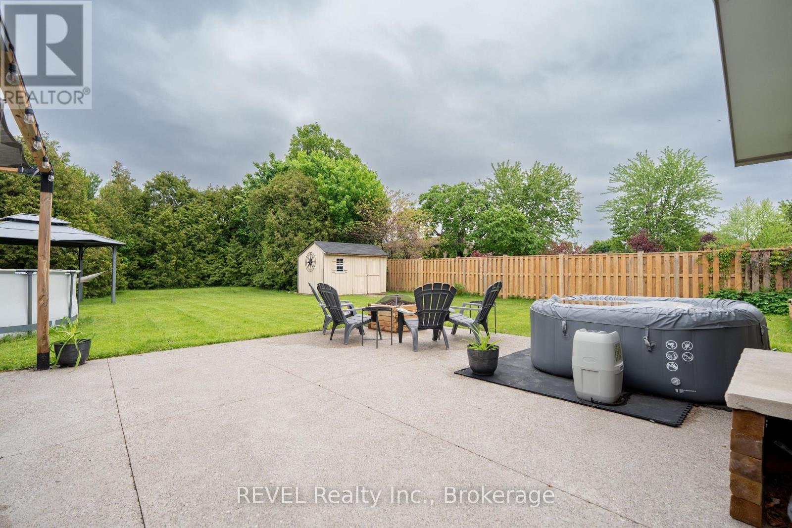4480 Queensway Gardens, Niagara Falls, Ontario  L2E 6P7 - Photo 38 - X13206370
