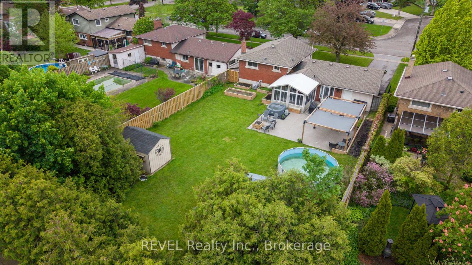 4480 Queensway Gardens, Niagara Falls, Ontario  L2E 6P7 - Photo 40 - X13206370