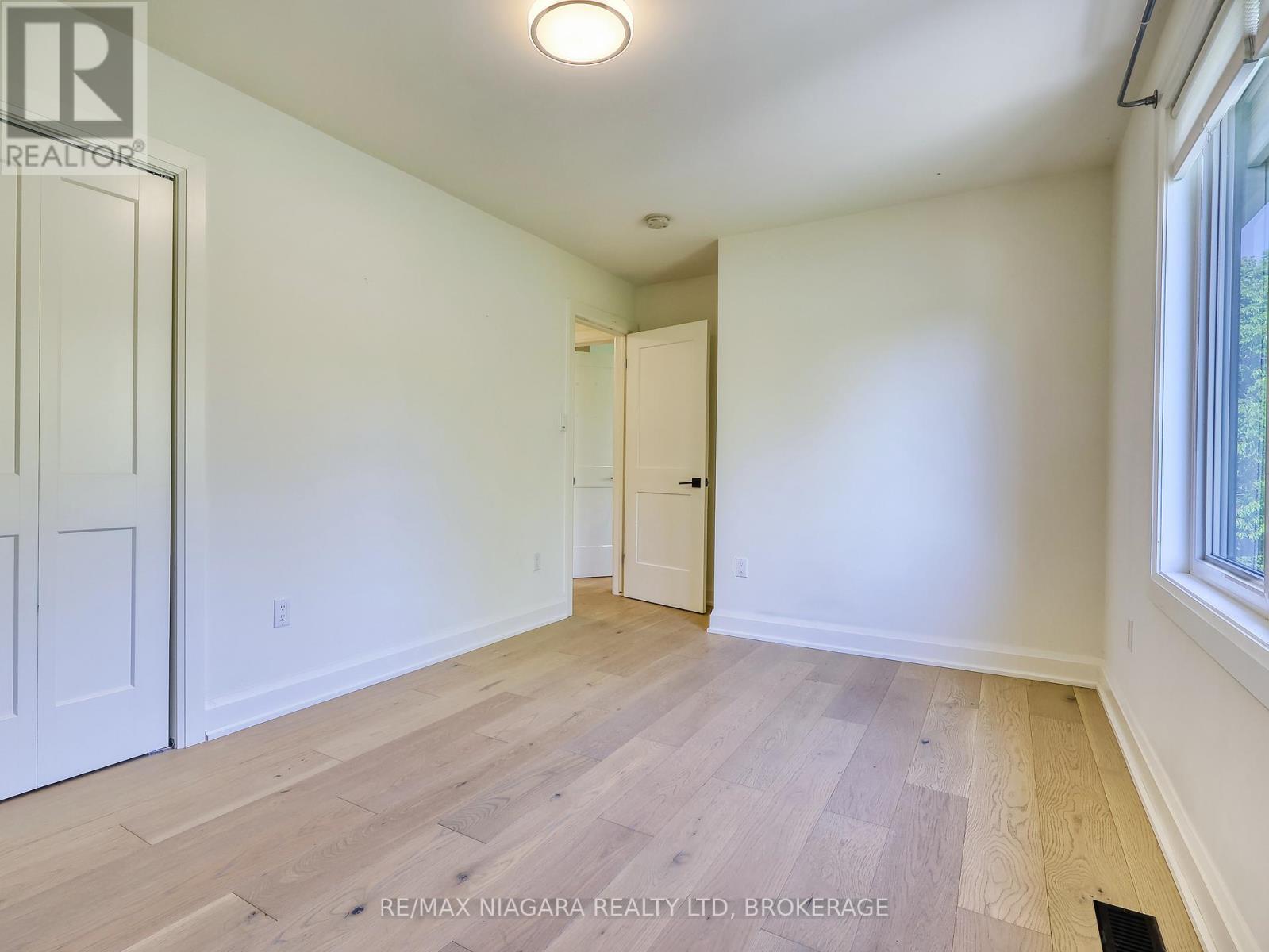 28 Silverdale Drive, St. Catharines, Ontario  L2M 3N1 - Photo 12 - X13206992