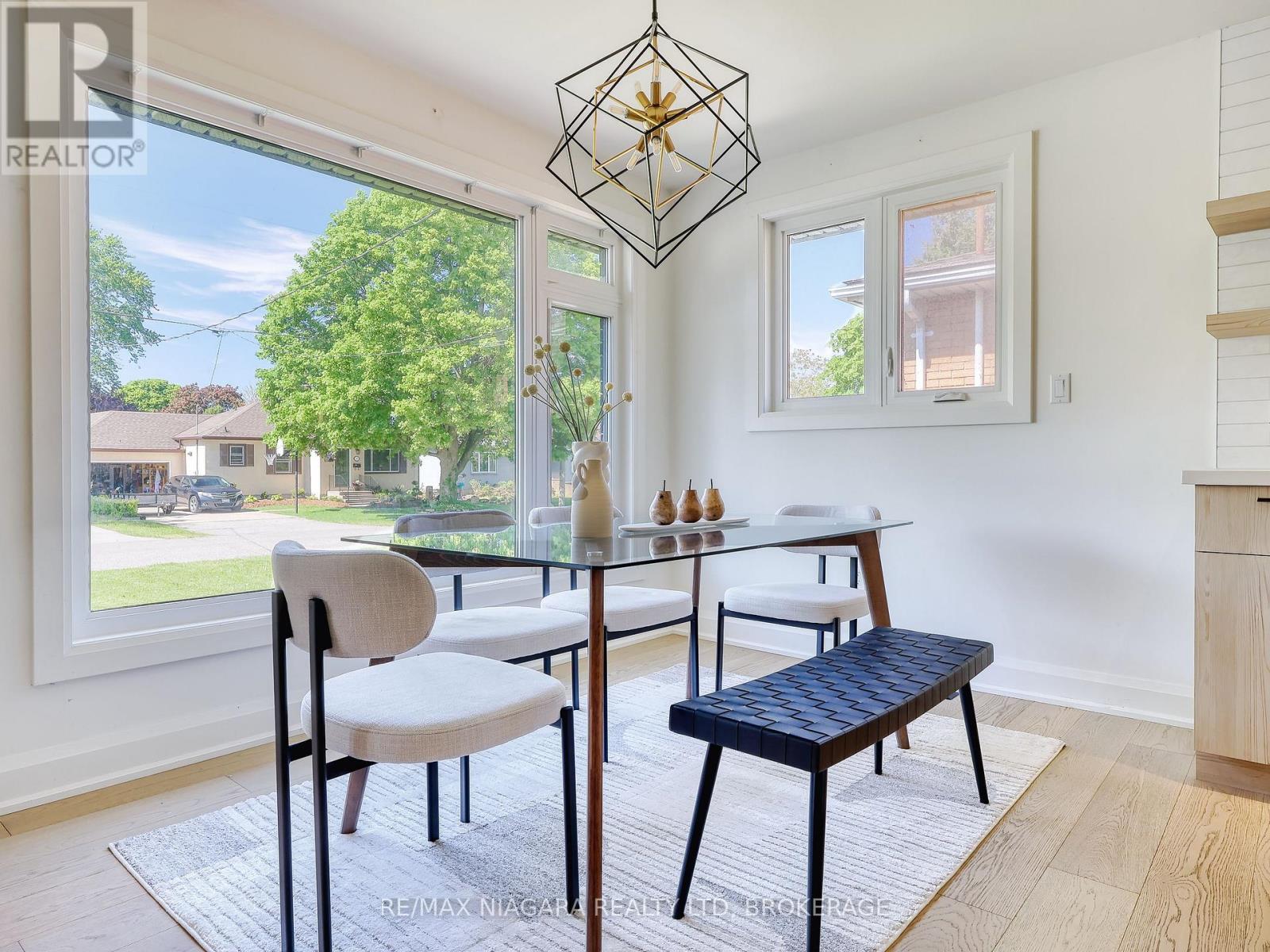 28 Silverdale Drive, St. Catharines, Ontario  L2M 3N1 - Photo 7 - X13206992