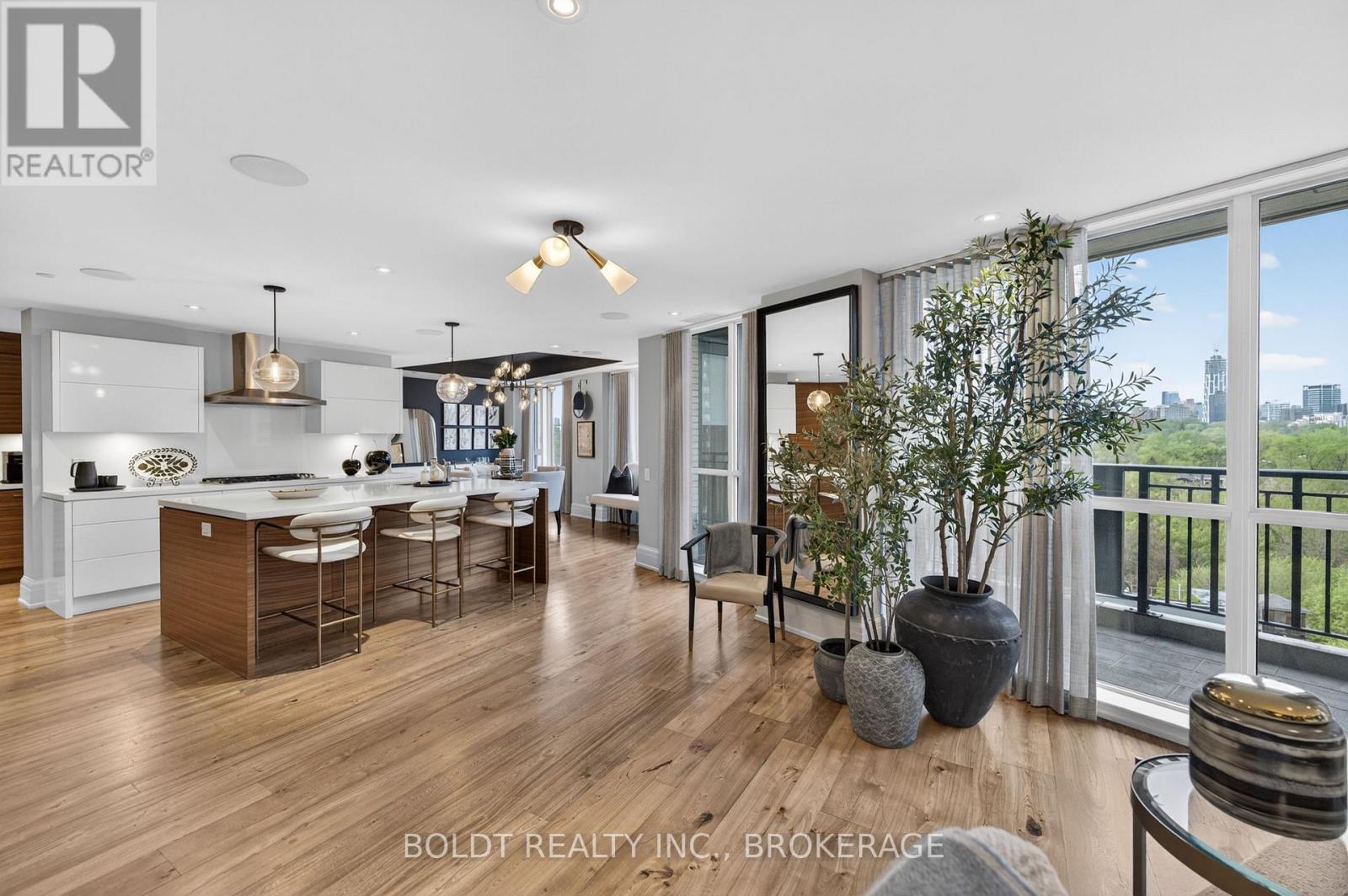 702 - 181 Davenport Road, Toronto, Ontario  M5R 1J1 - Photo 10 - C13207298