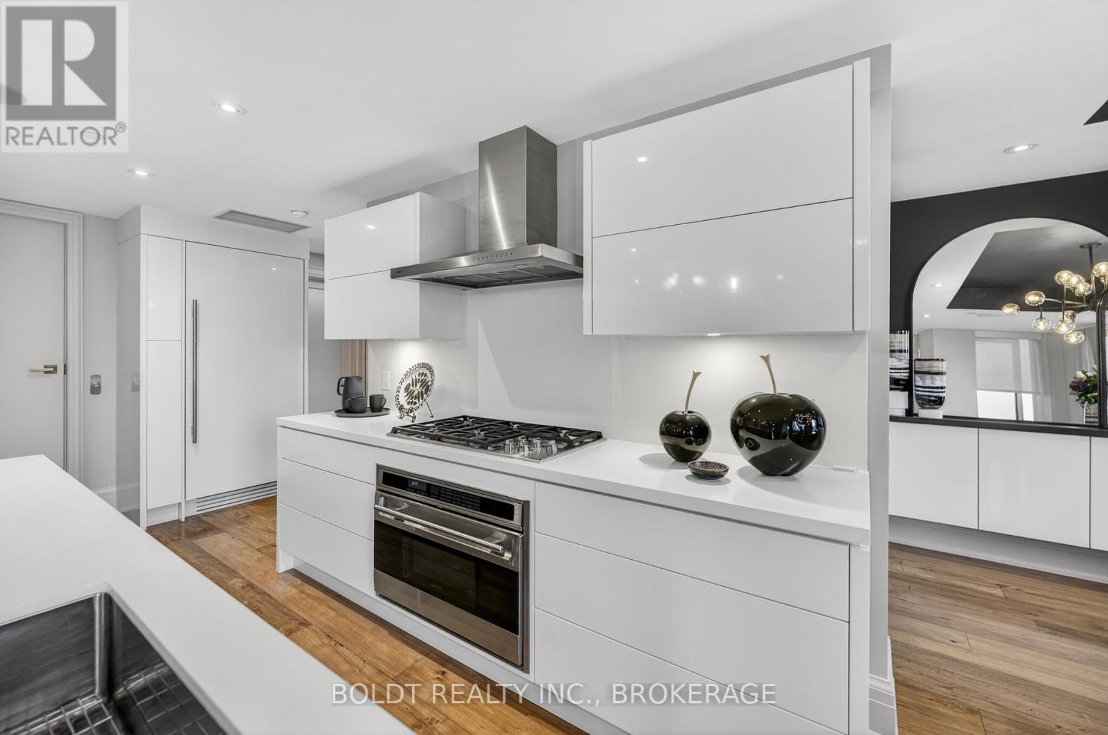 702 - 181 Davenport Road, Toronto, Ontario  M5R 1J1 - Photo 13 - C13207298