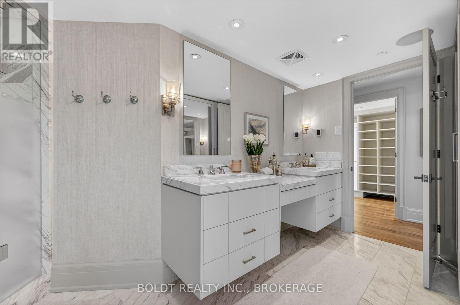 702 - 181 Davenport Road, Toronto, Ontario  M5R 1J1 - Photo 34 - C13207298