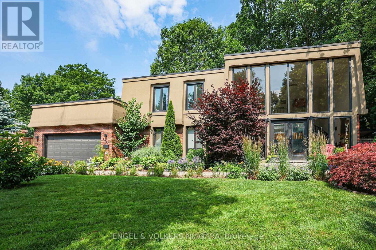 2459 Noella Crescent, Niagara Falls, Ontario  L2J 3H7 - Photo 4 - X13207332