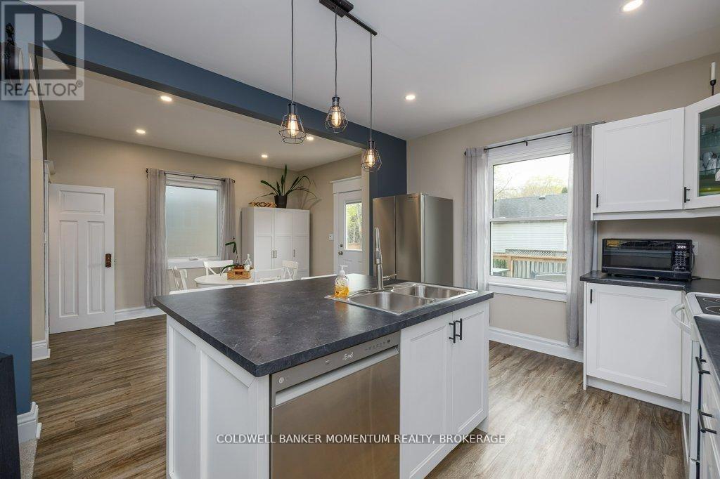 223 Geneva Street, St. Catharines, Ontario  L2R 4P9 - Photo 16 - X13208000