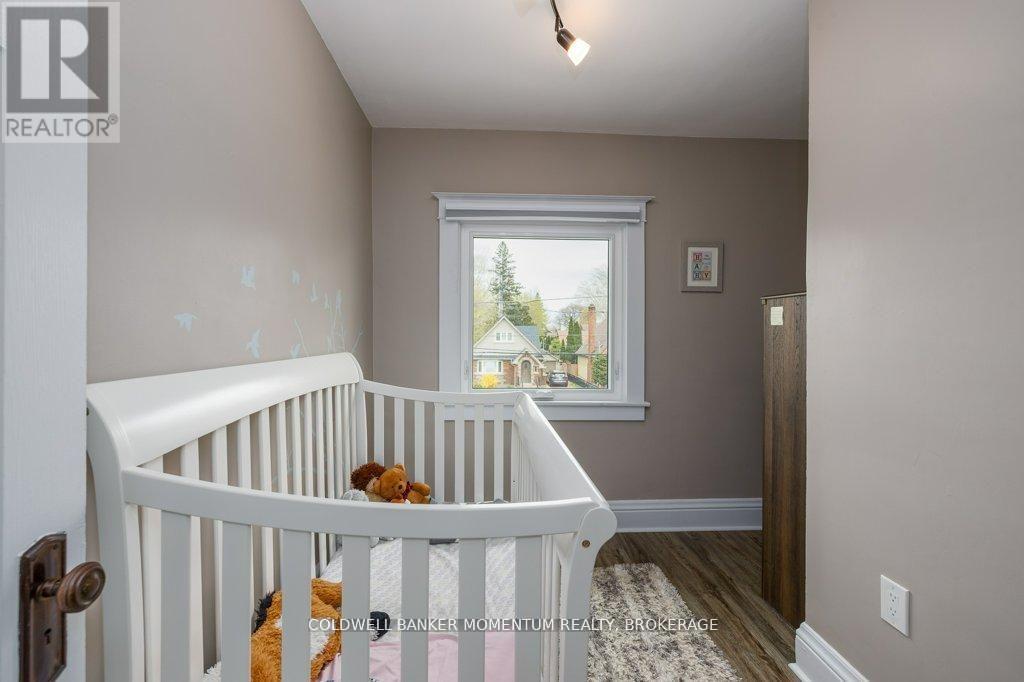 223 Geneva Street, St. Catharines, Ontario  L2R 4P9 - Photo 20 - X13208000