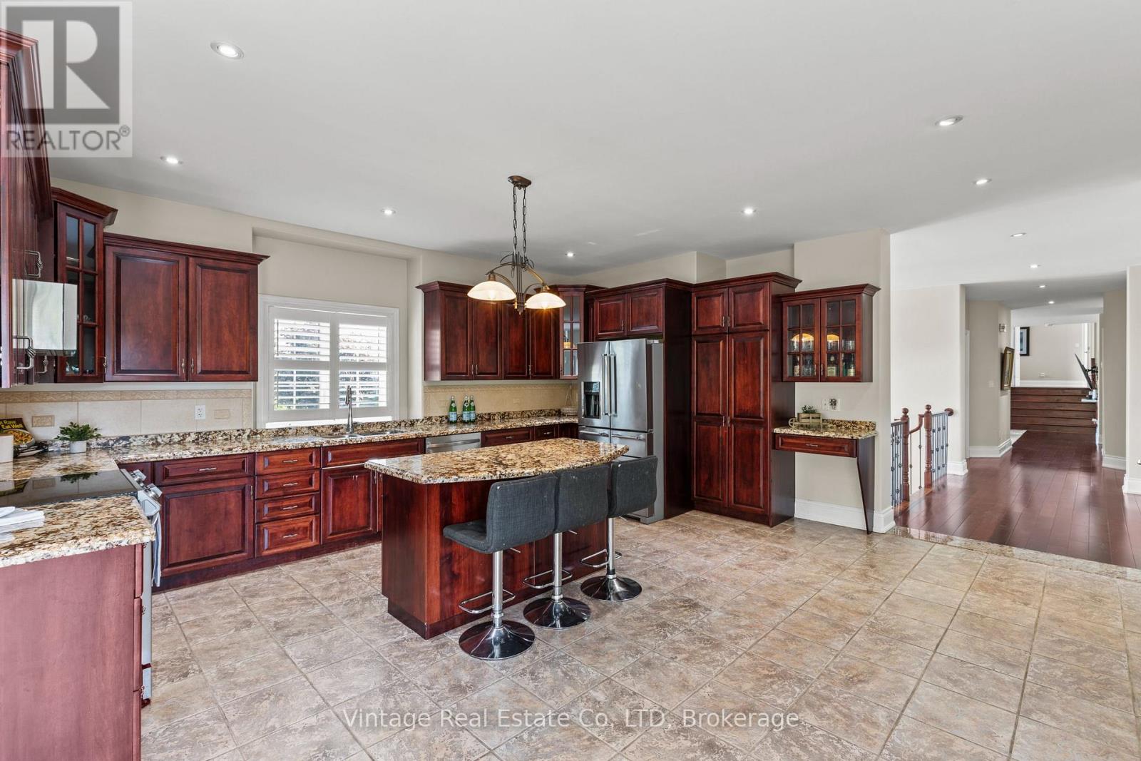3689 Cardinal Drive, Niagara Falls, Ontario  L2H 2Y1 - Photo 9 - X13208592
