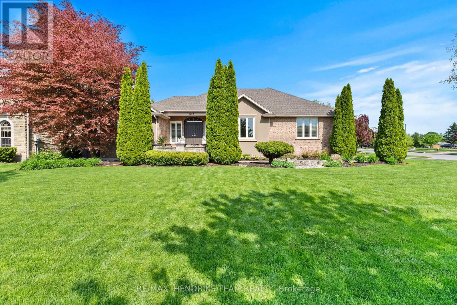 8152 Westminster Drive, Niagara Falls, Ontario  L2H 2Y8 - Photo 3 - X13210002