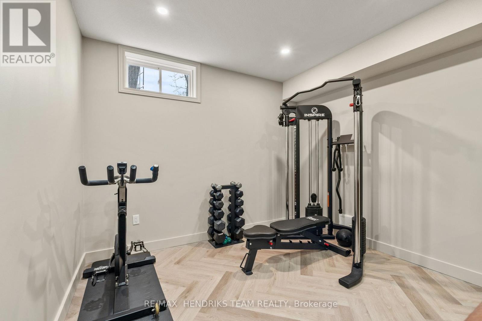 8152 Westminster Drive, Niagara Falls, Ontario  L2H 2Y8 - Photo 30 - X13210002