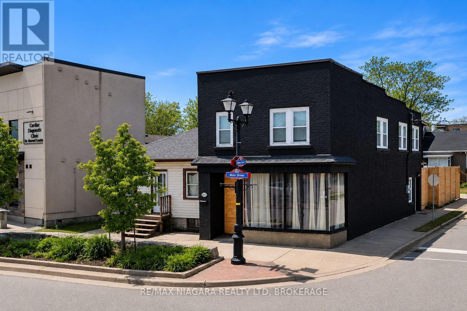 6043 Main Street, Niagara Falls, Ontario  L2G 6A1 - Photo 3 - X13210770