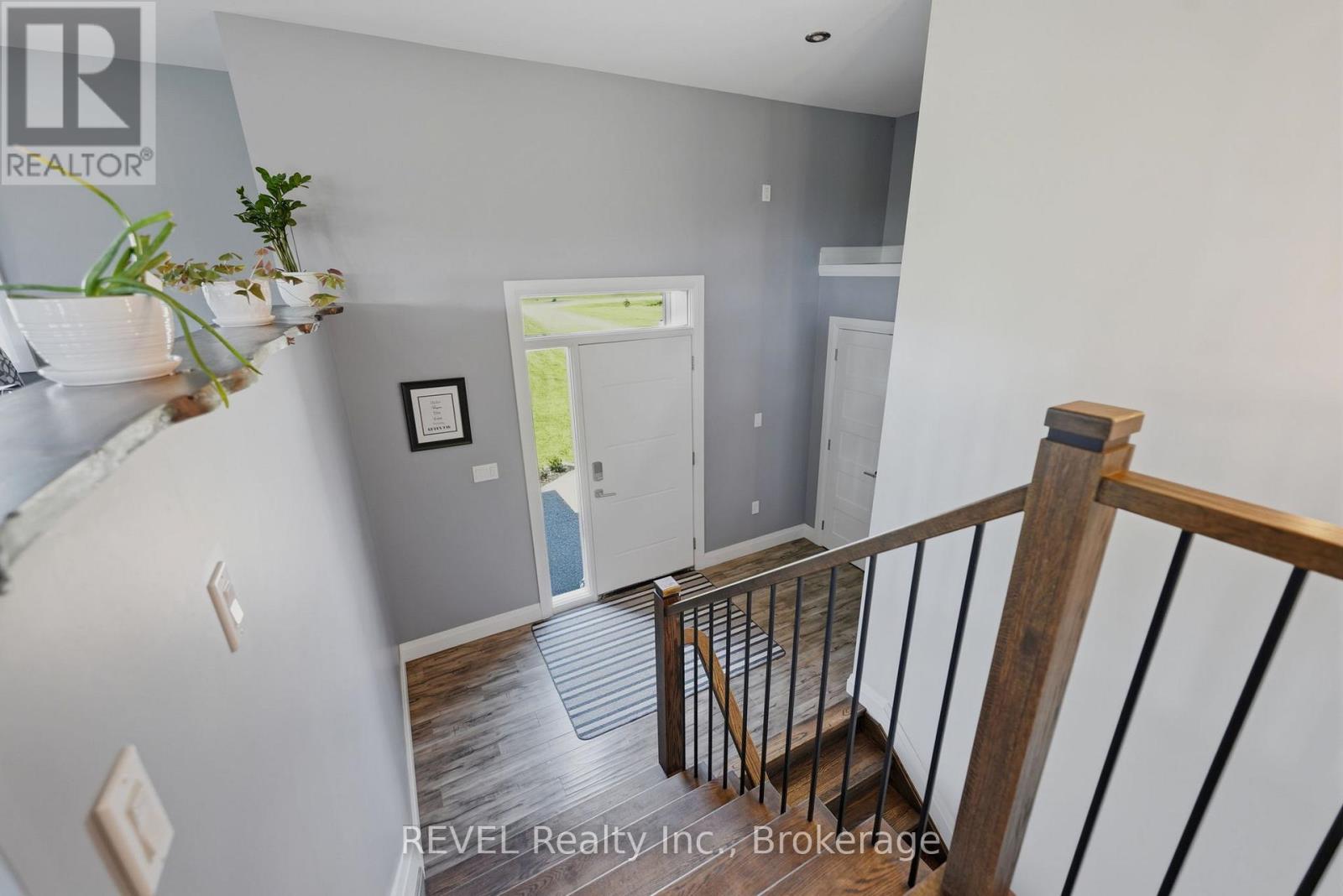 221 Farr Street, Pelham, Ontario  L0S 1C0 - Photo 5 - X13211014
