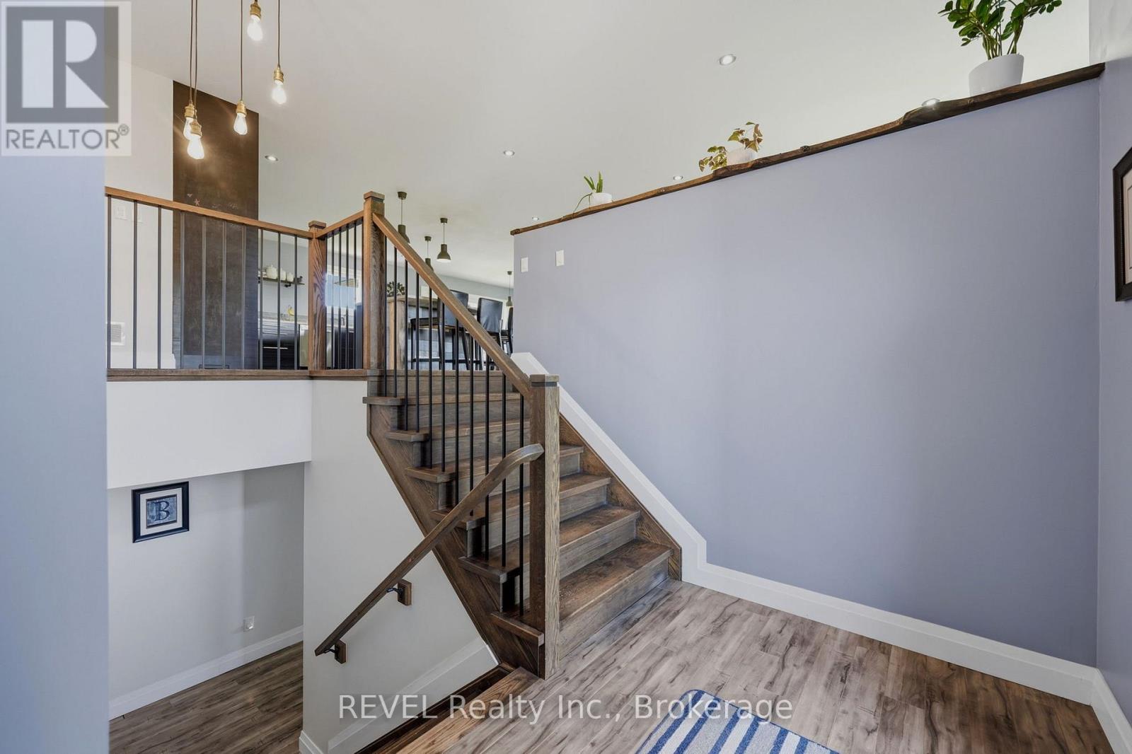 221 Farr Street, Pelham, Ontario  L0S 1C0 - Photo 6 - X13211014