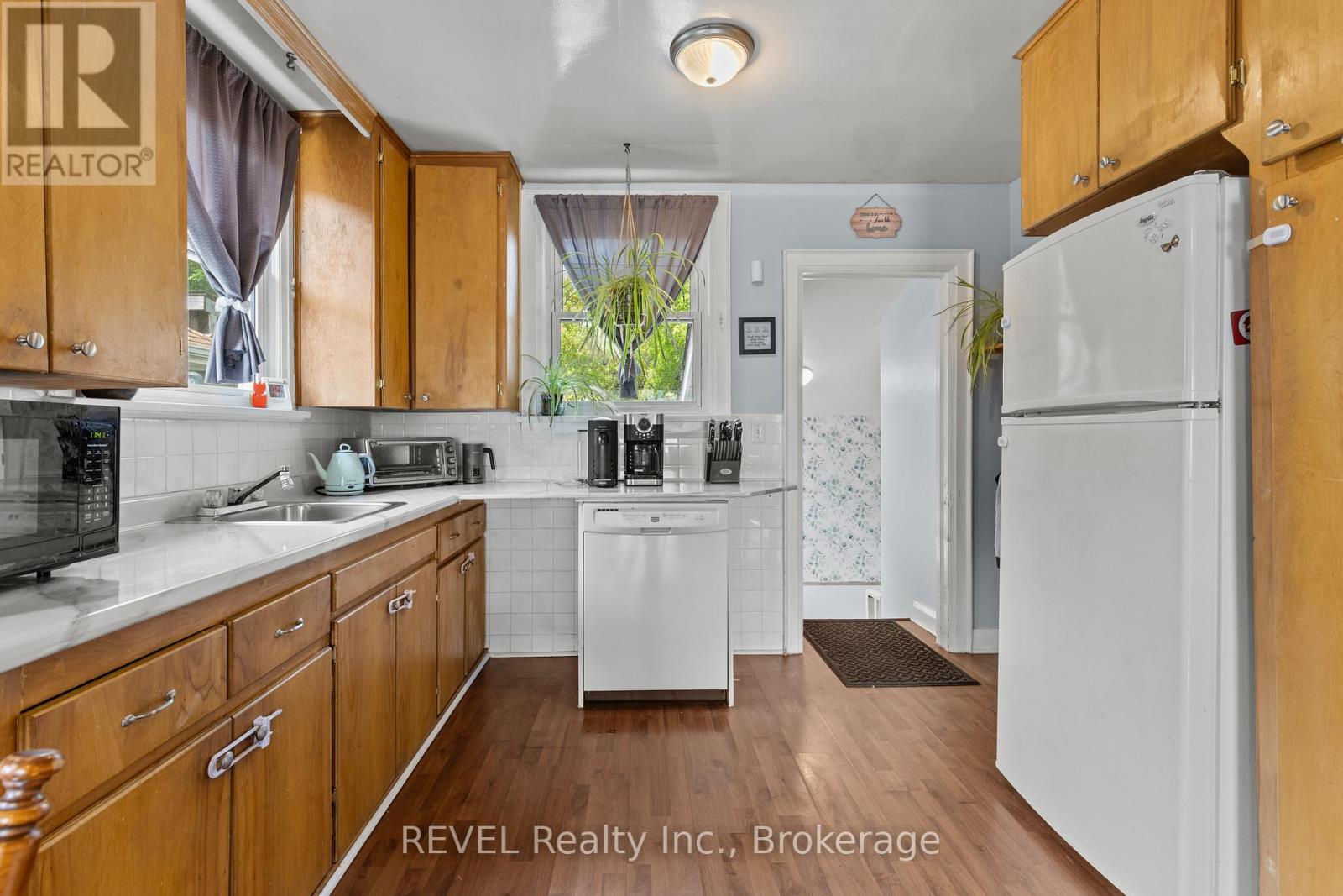 217 Niagara Street N, St. Catharines, Ontario  L2M 4V3 - Photo 13 - X13212322