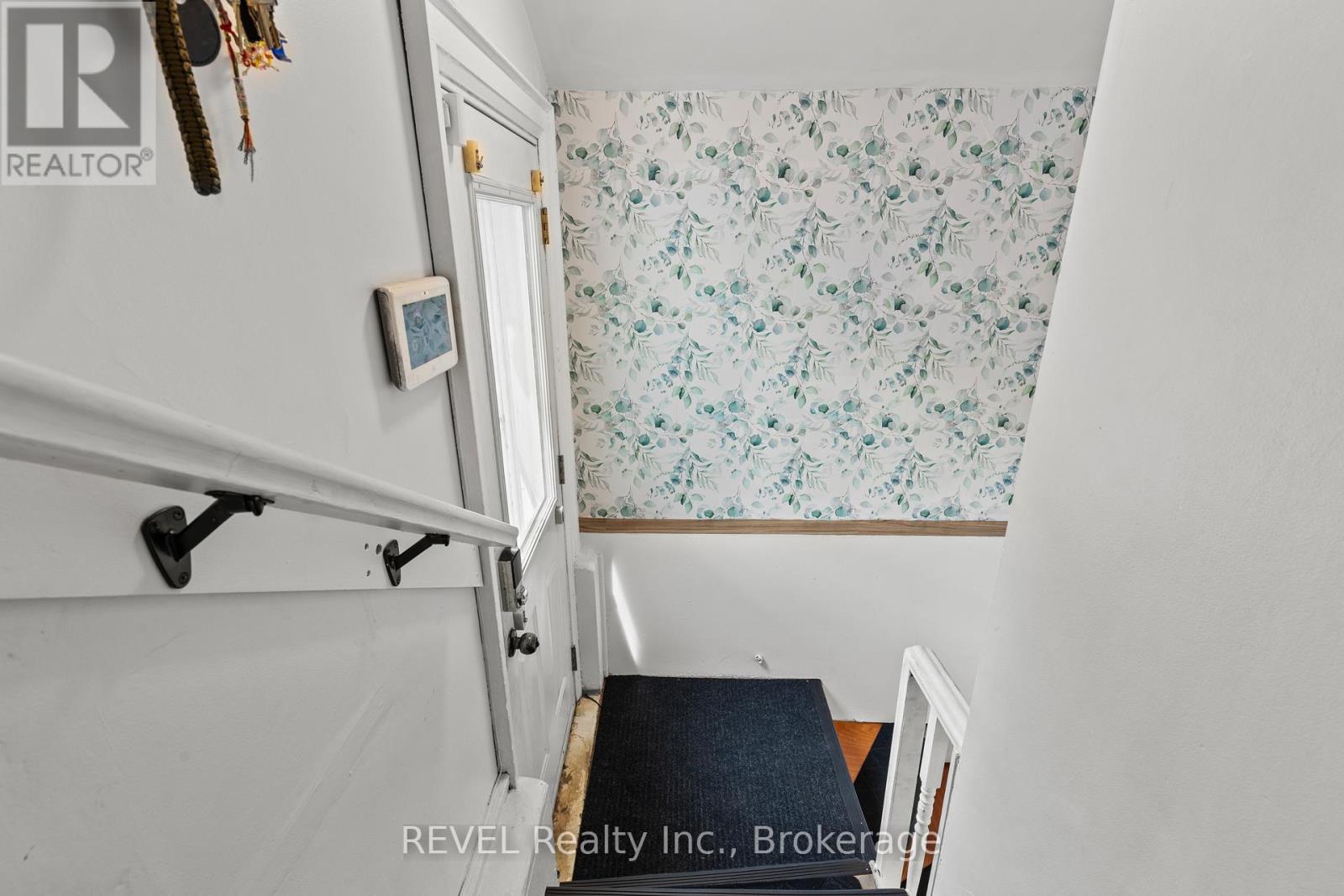 217 Niagara Street N, St. Catharines, Ontario  L2M 4V3 - Photo 18 - X13212322