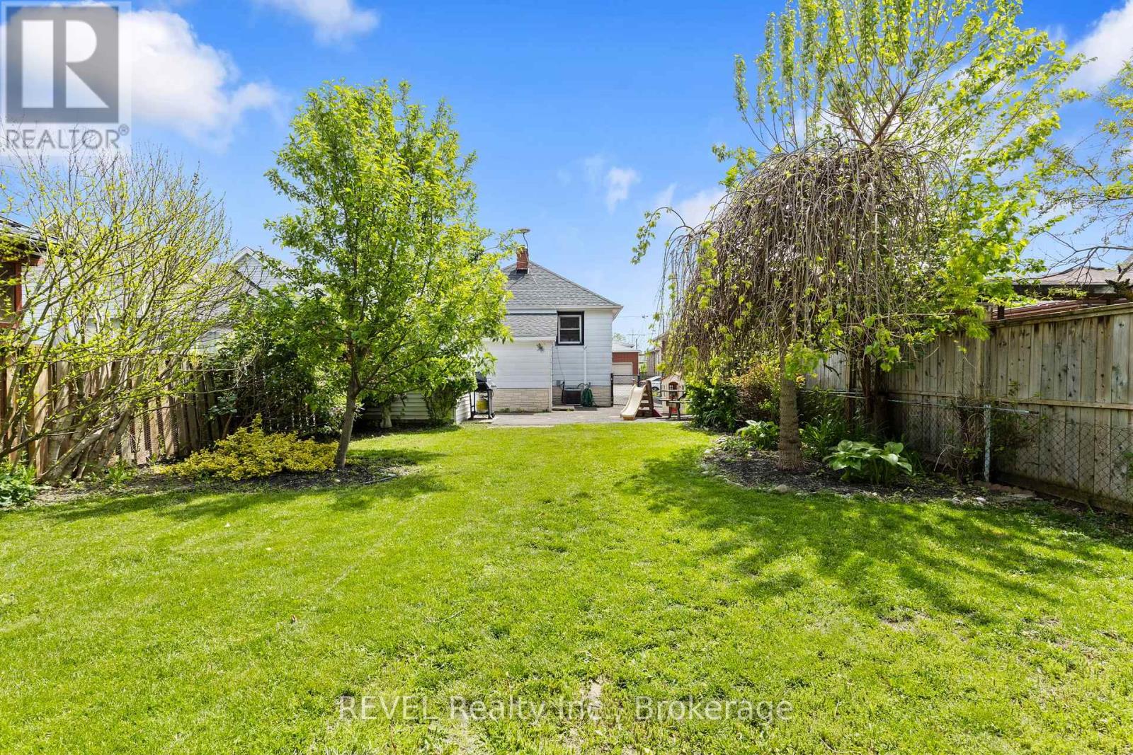 217 Niagara Street N, St. Catharines, Ontario  L2M 4V3 - Photo 25 - X13212322