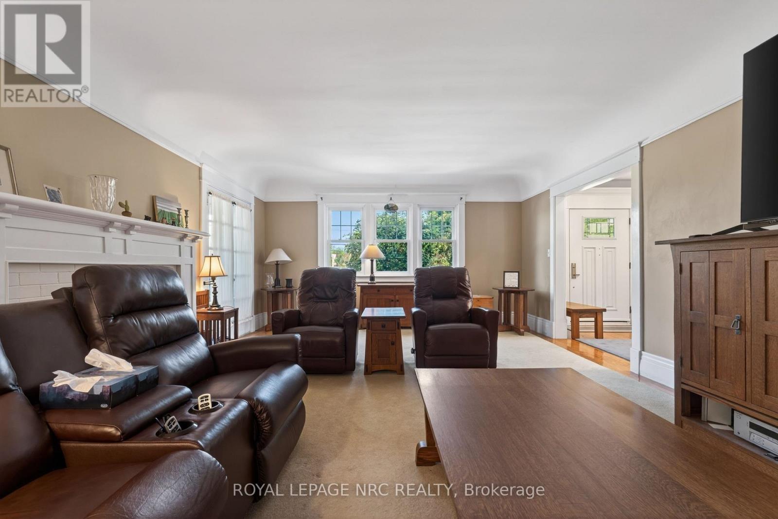 260 Main Street E, Grimsby, Ontario  L3M 1P8 - Photo 17 - X13213942