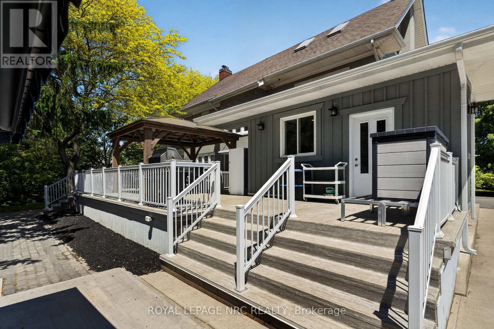 260 Main Street E, Grimsby, Ontario  L3M 1P8 - Photo 46 - X13213942